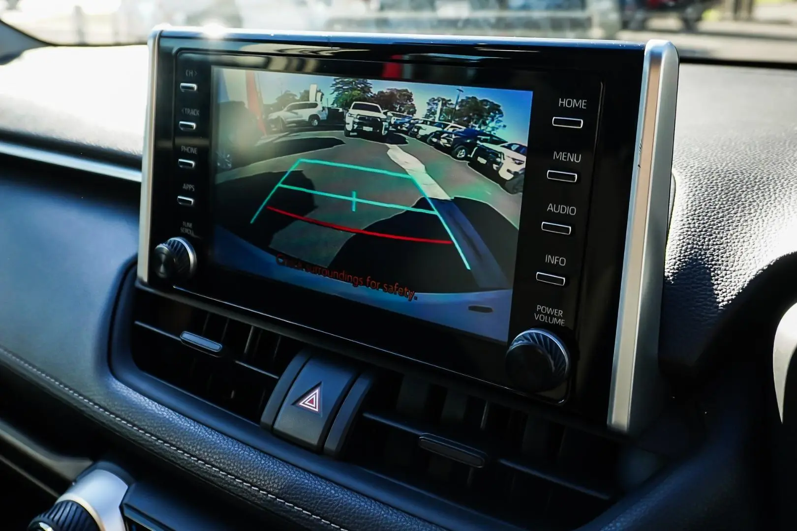 2022 Toyota RAV4 Gallery Image 22