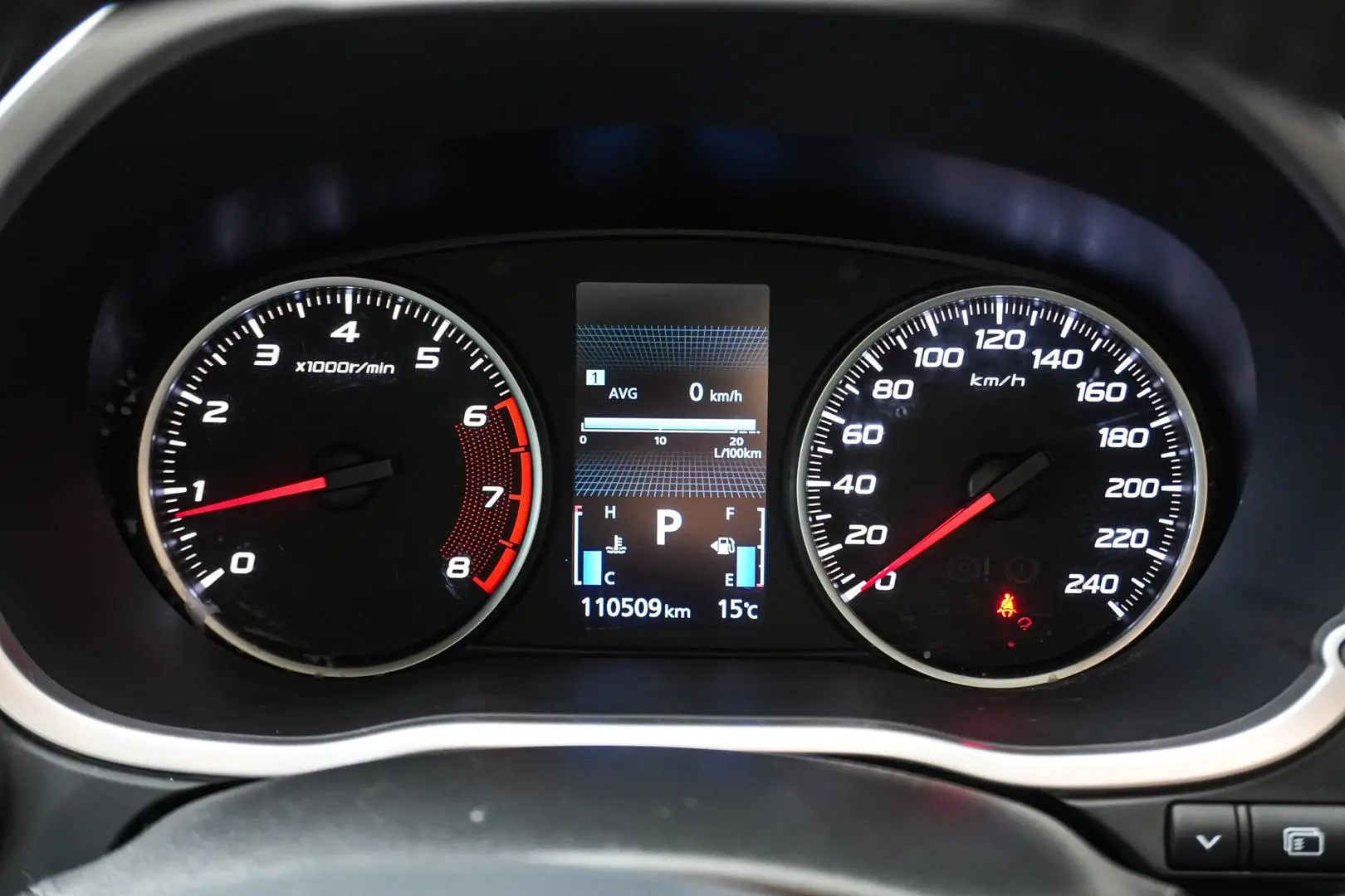 2020 Mitsubishi Eclipse Cross Gallery Image 16