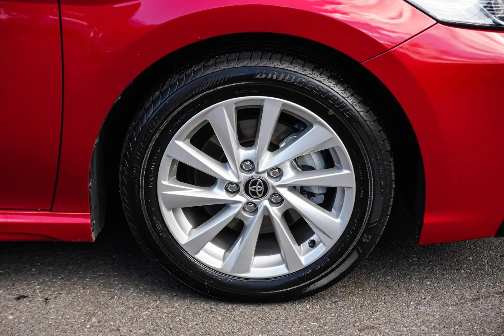 2021 Toyota Camry Gallery Image 13