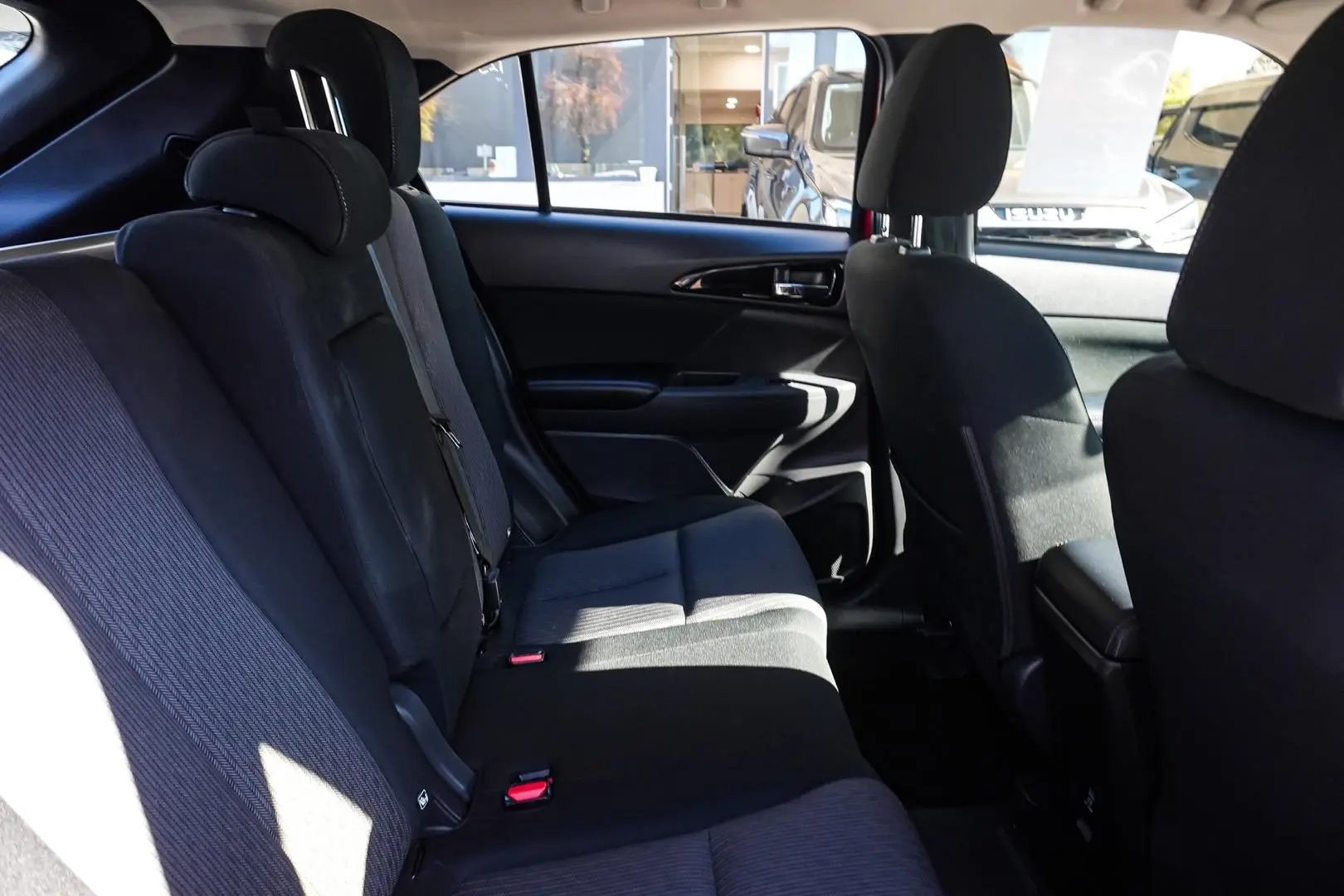 2022 Mitsubishi Eclipse Cross Gallery Image 8