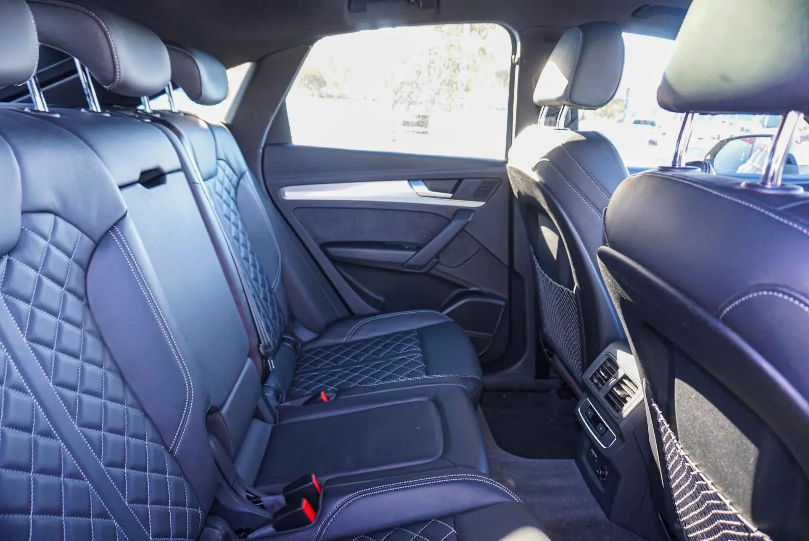 2022 Audi Q5 Gallery Image 9