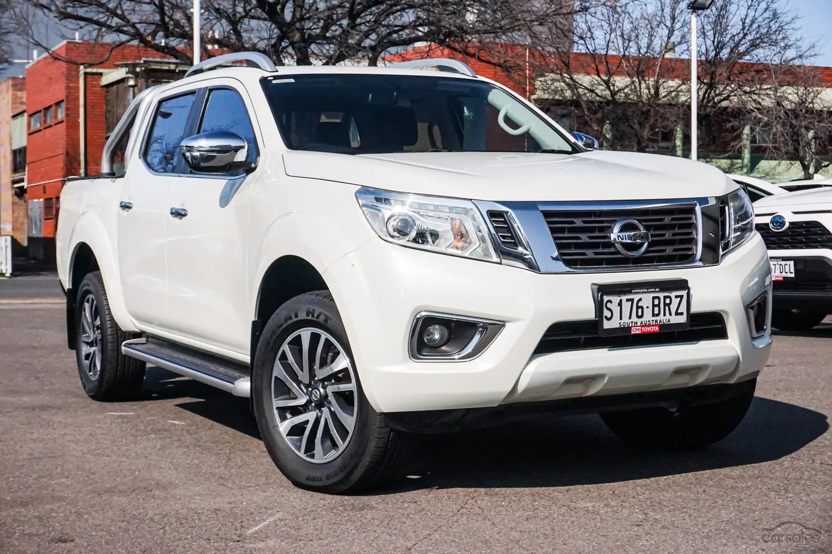 2017 Nissan Navara Image 2