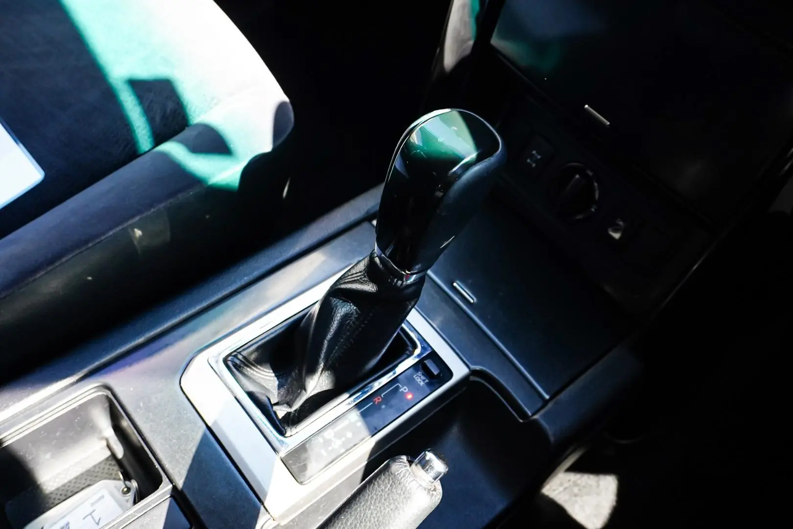 2013 Toyota Landcruiser Prado Gallery Image 18