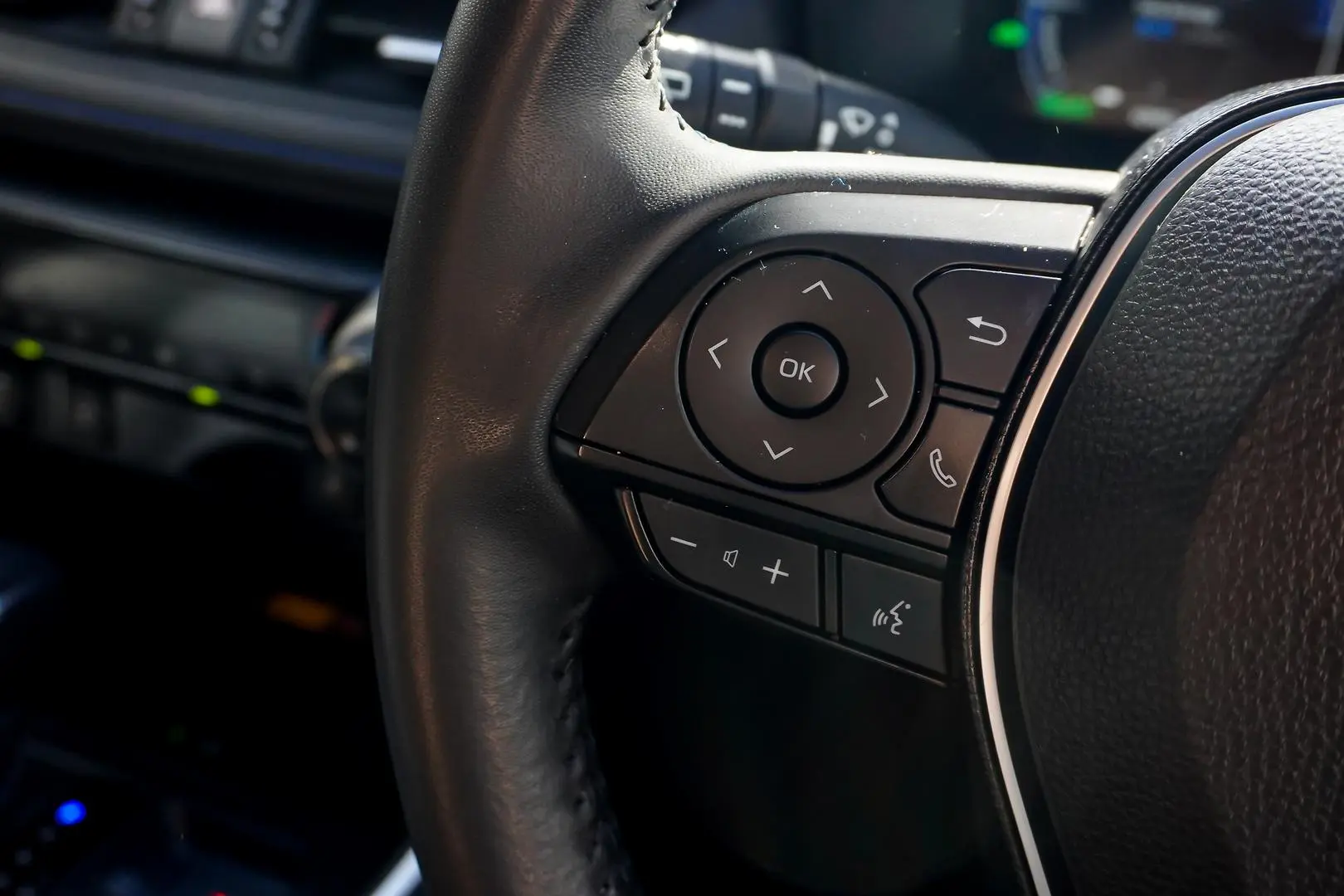 2024 Toyota RAV4 Gallery Image 19