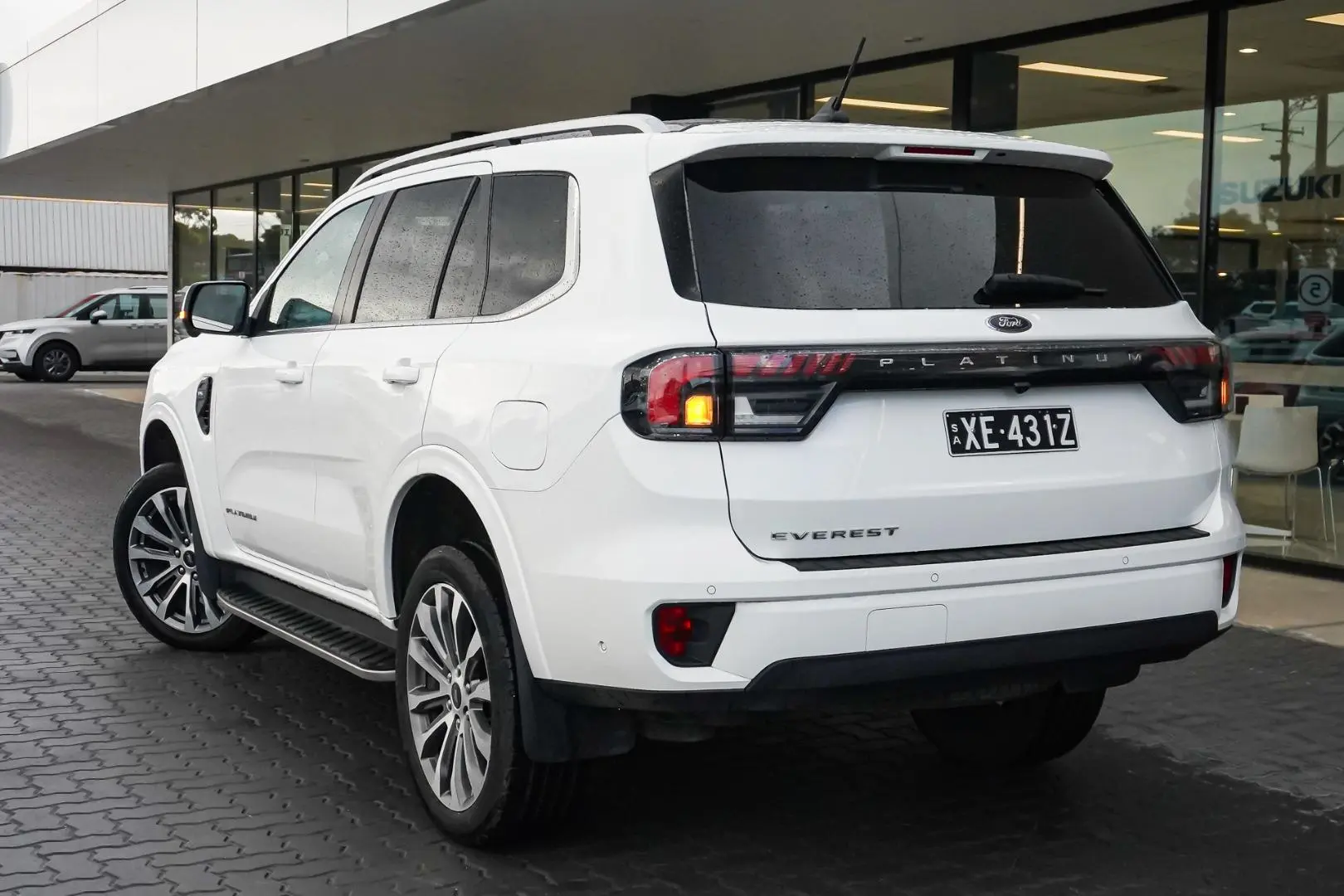 2024 Ford Everest Gallery Image 3