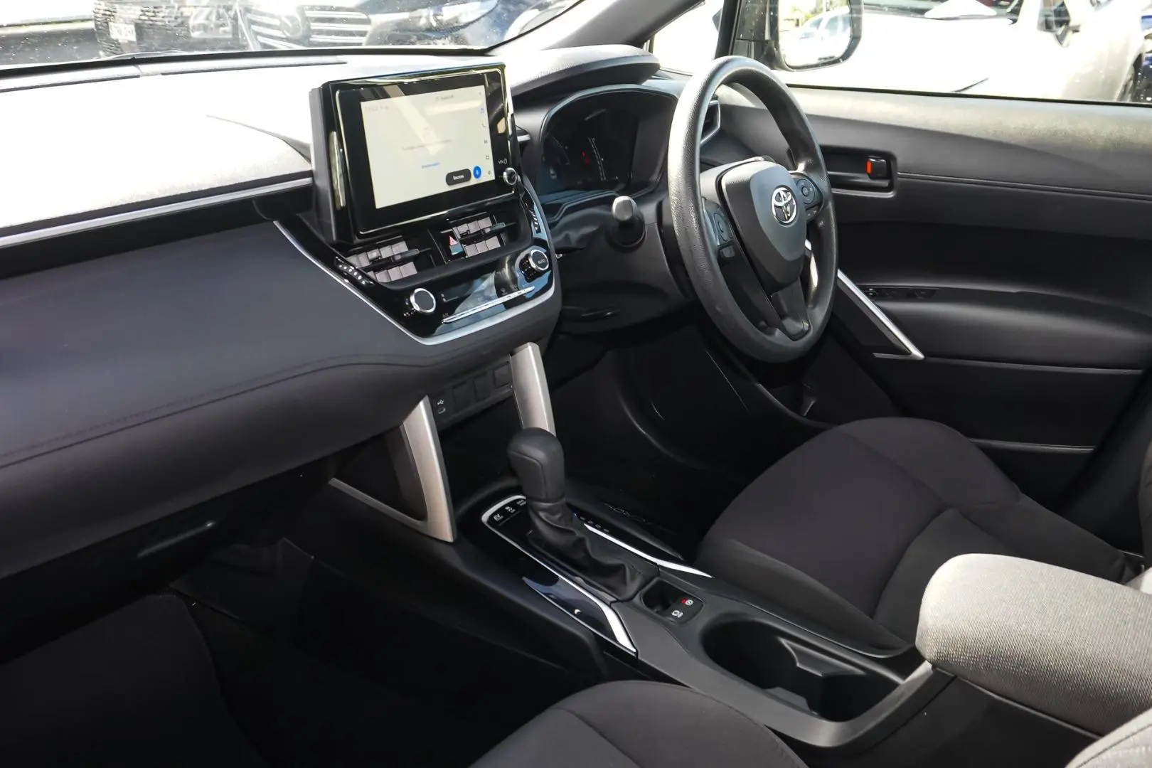 2024 Toyota Corolla Cross Gallery Image 10