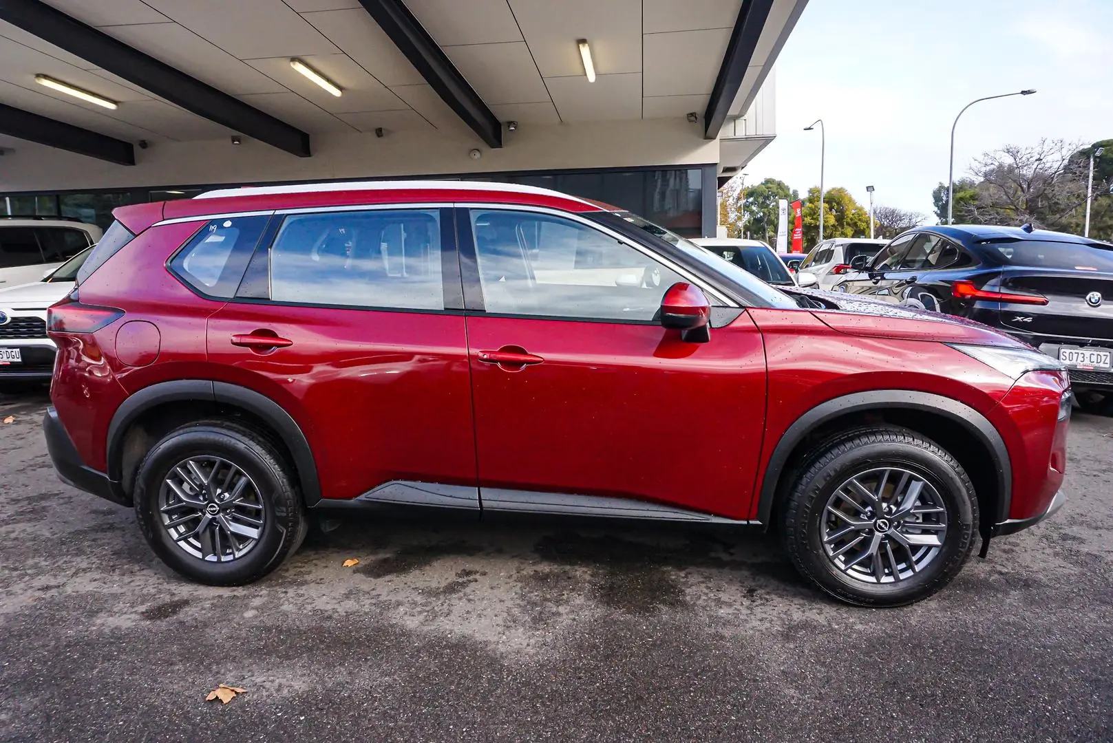 2022 Nissan X-TRAIL Gallery Image 4