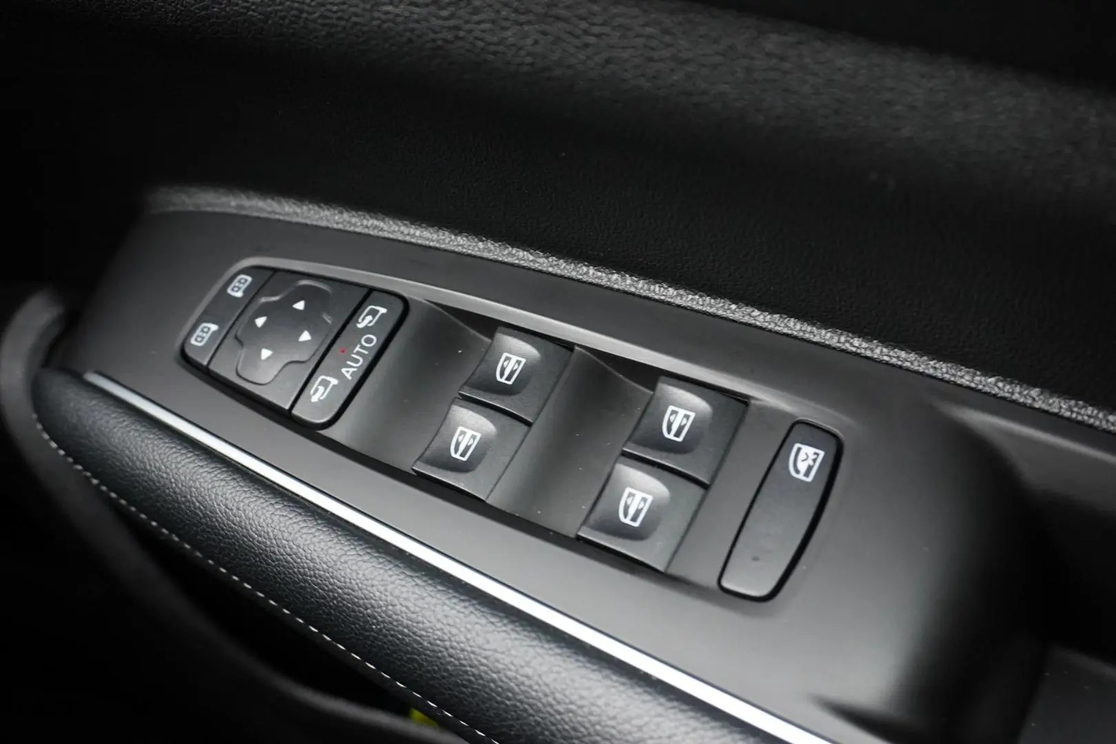 2022 Renault Koleos Gallery Image 21