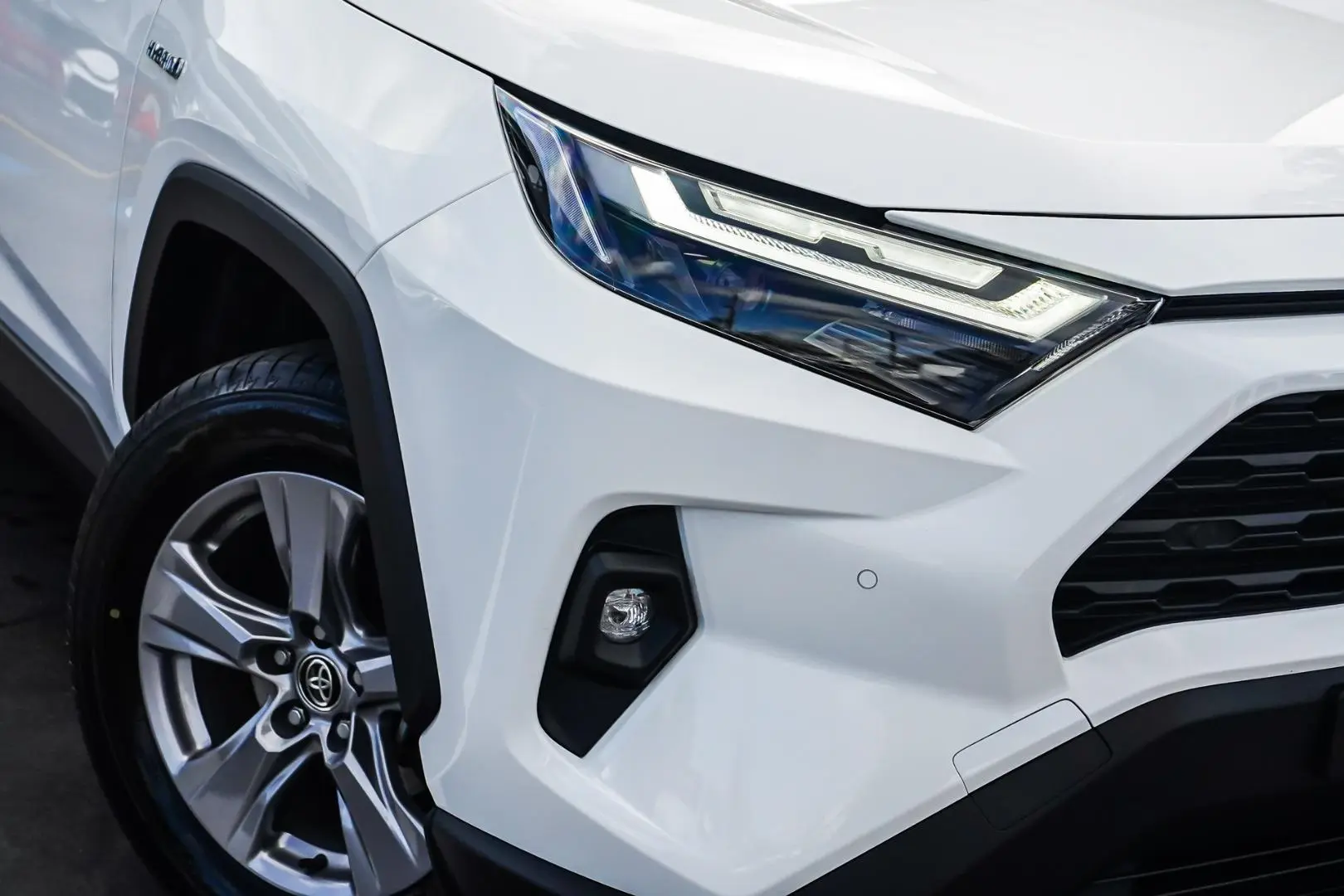 2021 Toyota RAV4 Gallery Image 11