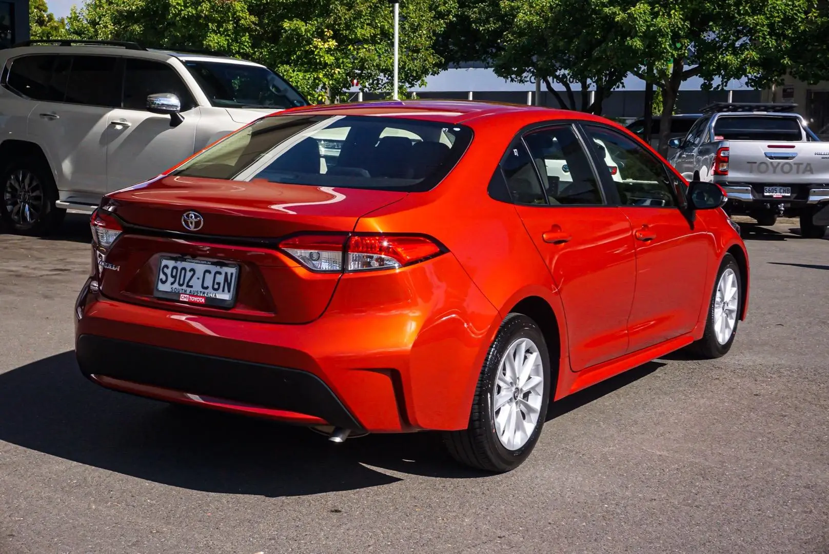 2019 Toyota Corolla Gallery Image 2