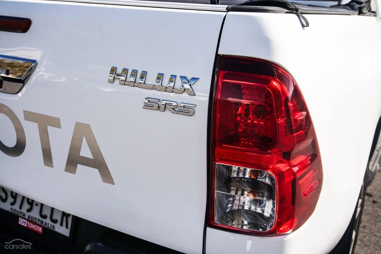 2020 Toyota Hilux Image 11