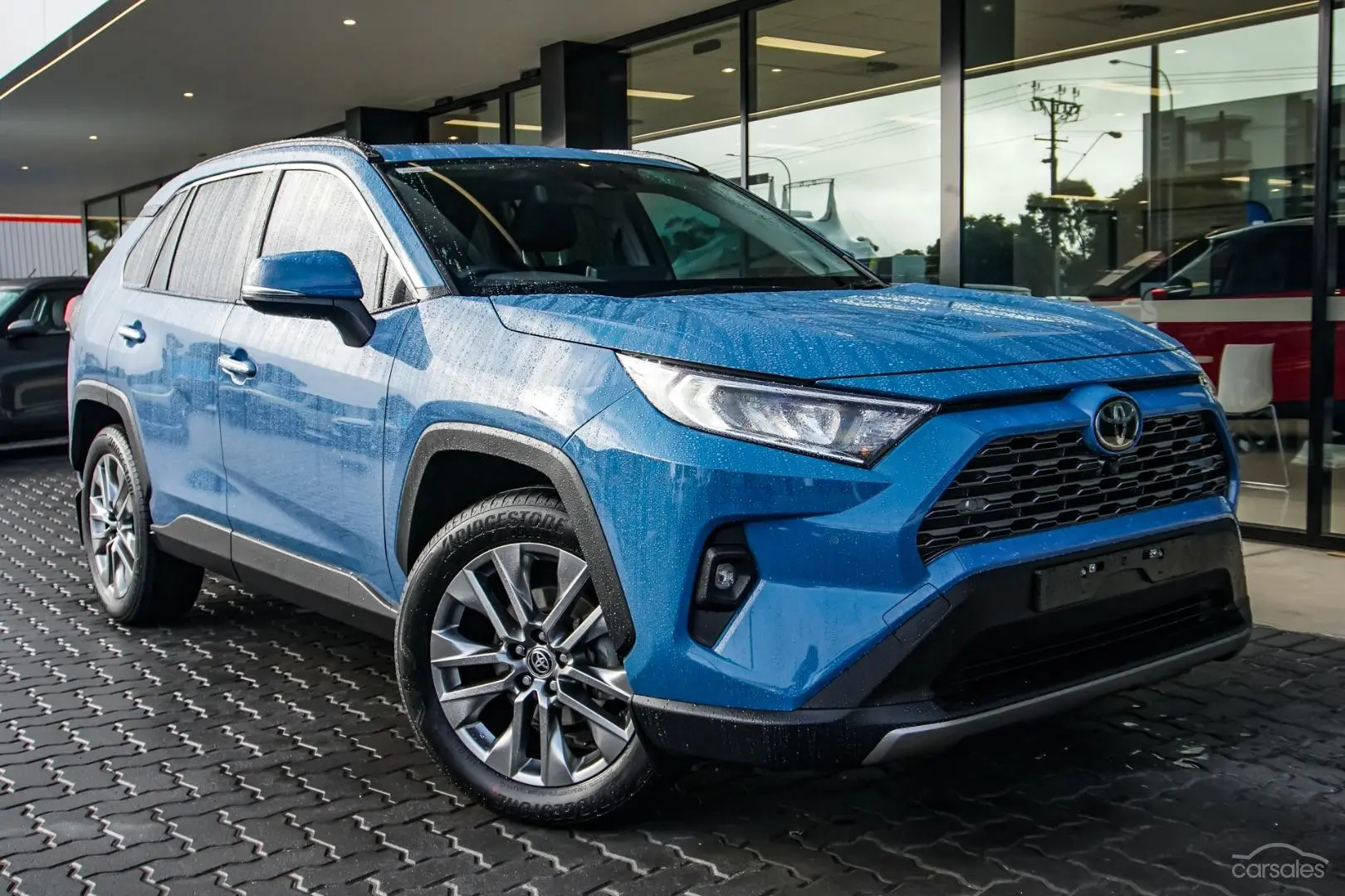 2022 Toyota RAV4 Image 1