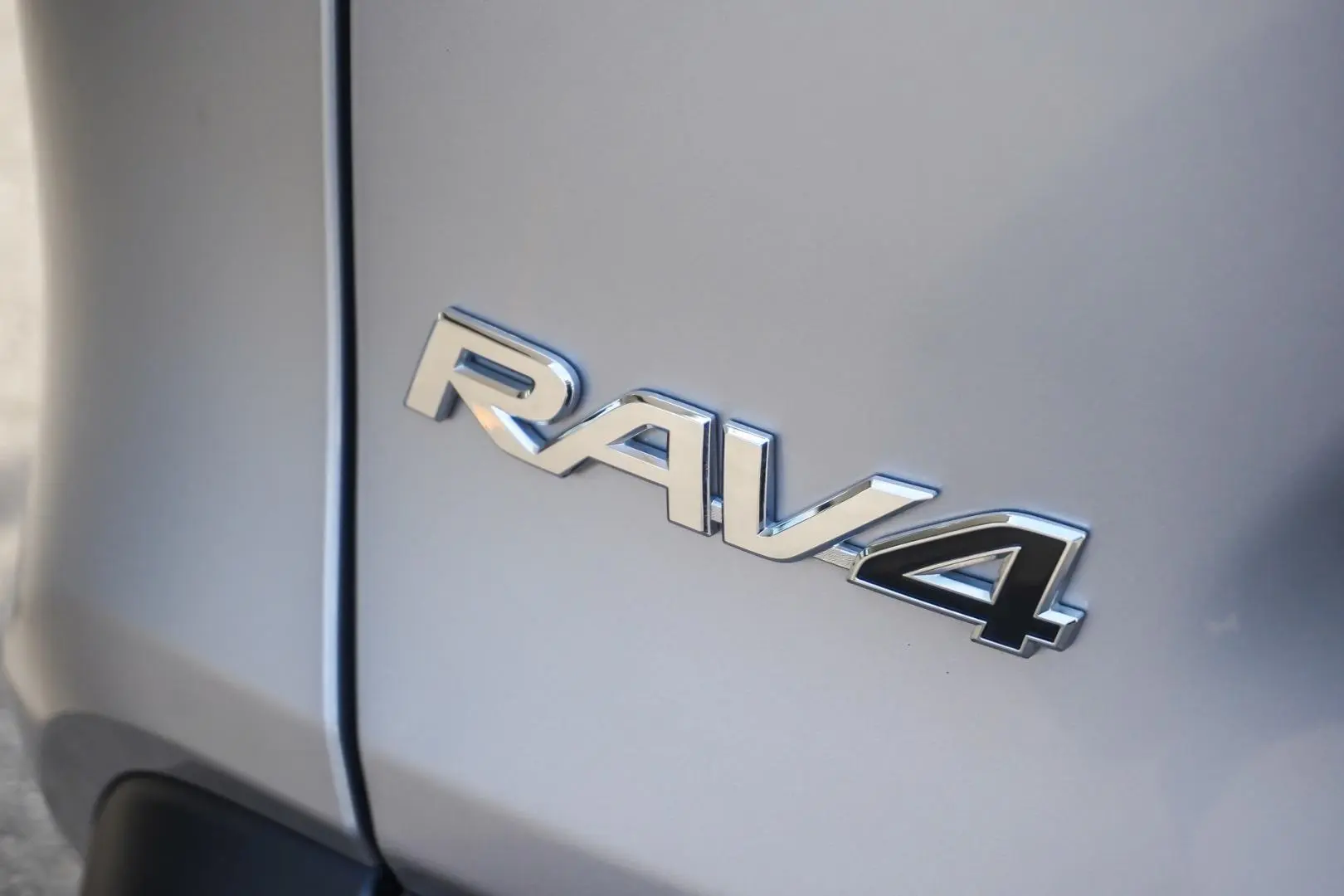 2024 Toyota RAV4 Gallery Image 13