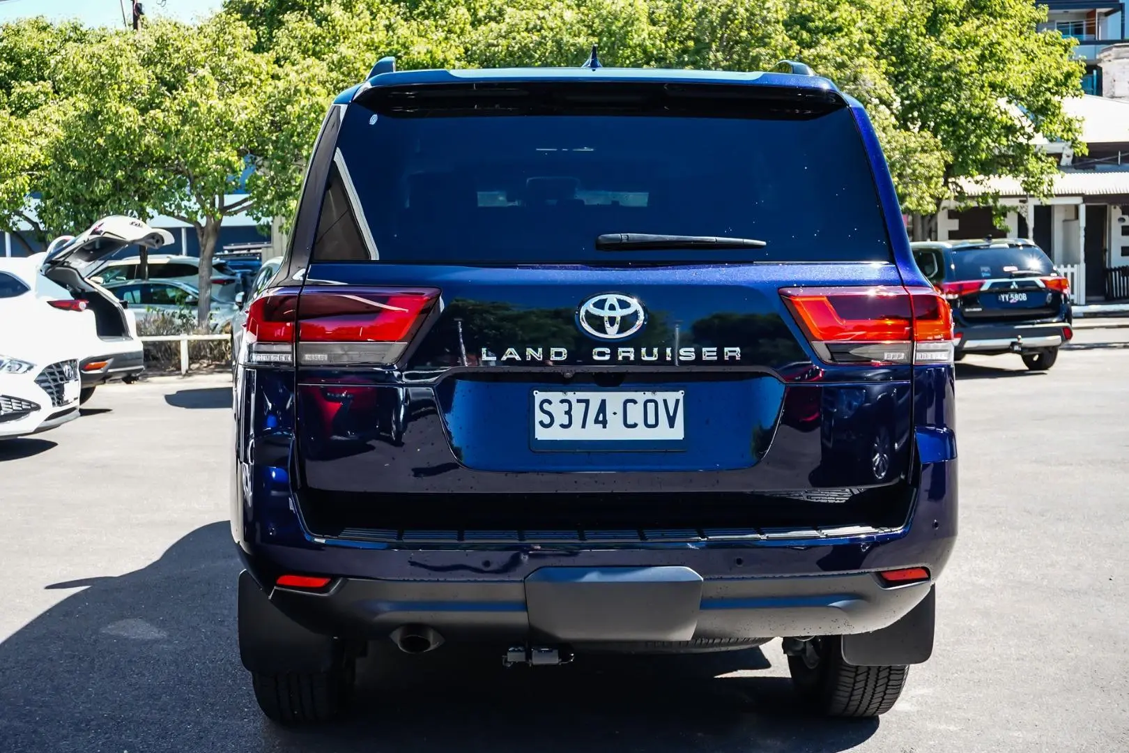 2022 Toyota Landcruiser Gallery Image 5