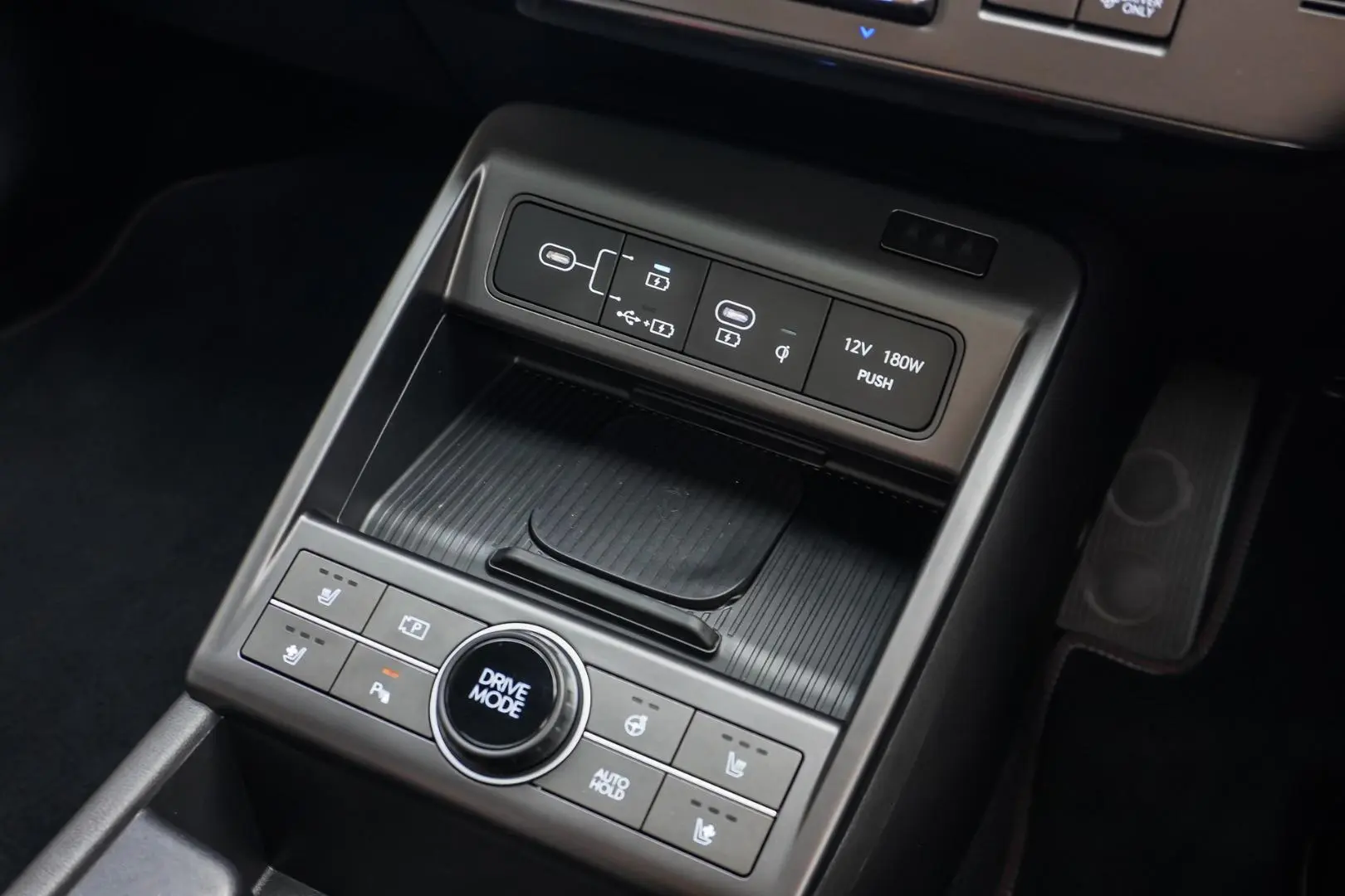 2025 Hyundai Kona Gallery Image 22