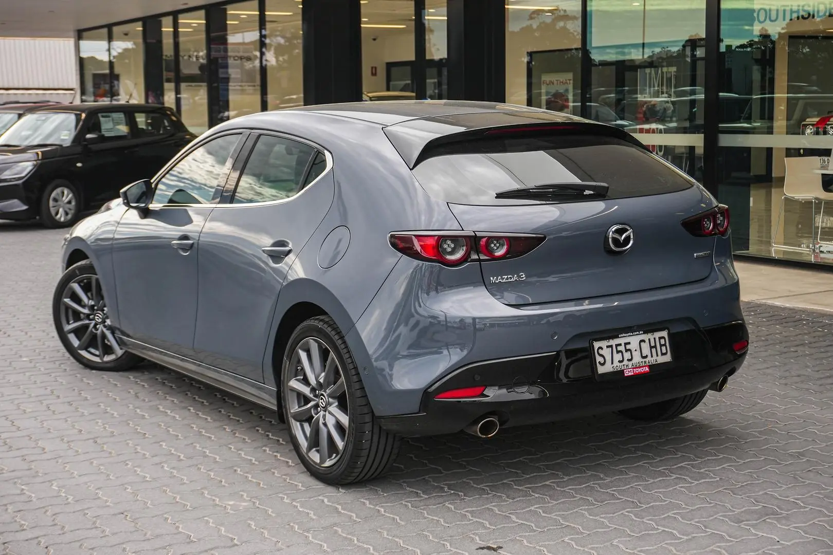 2020 Mazda 3 Gallery Image 3