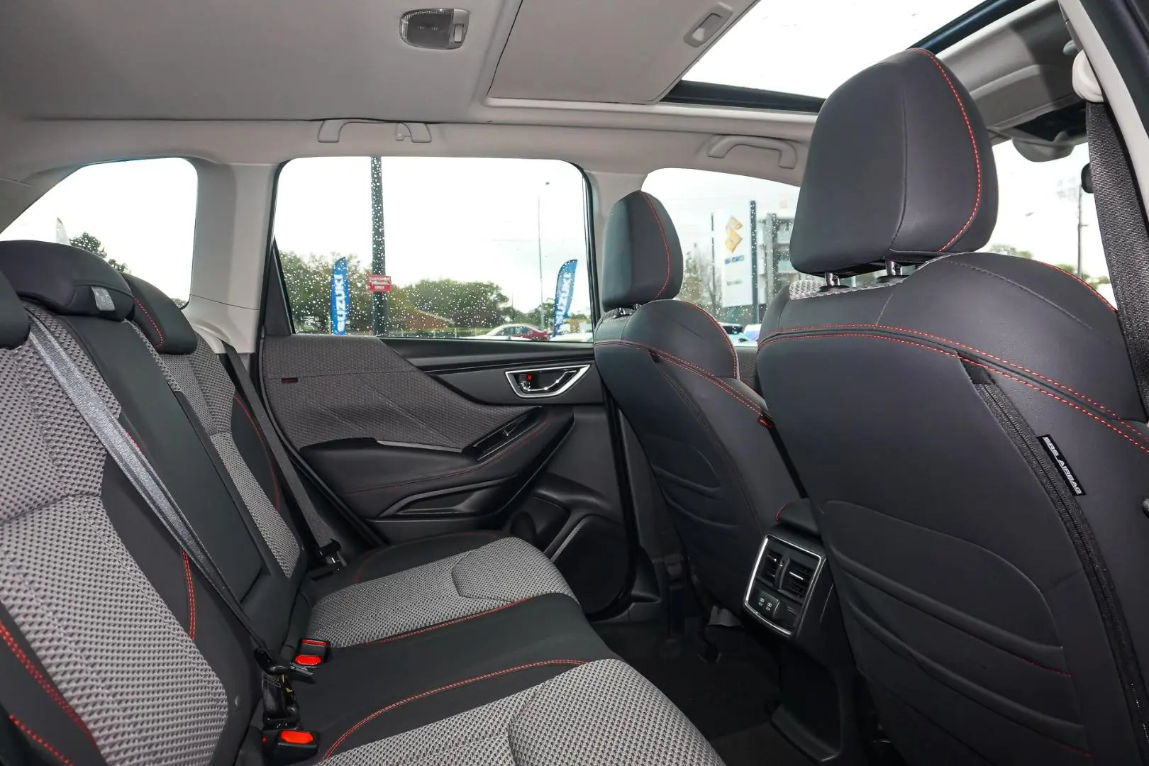 2021 Subaru Forester Gallery Image 8
