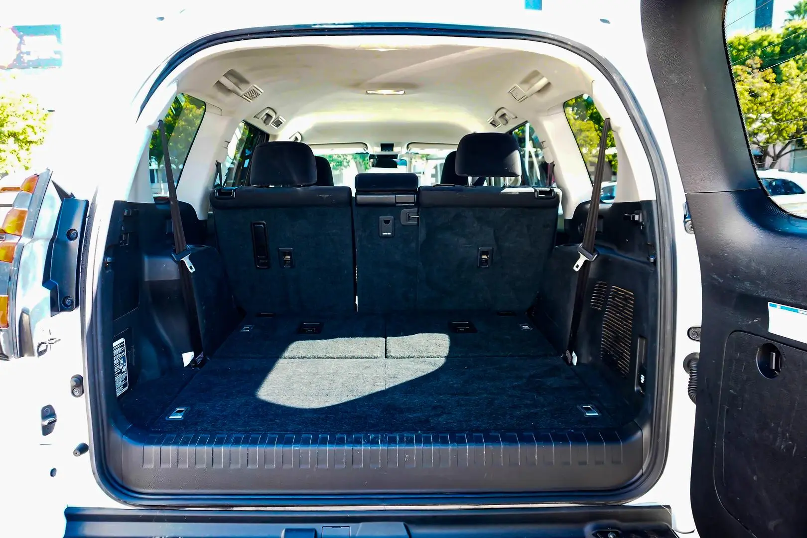 2021 Toyota Landcruiser Prado Gallery Image 9