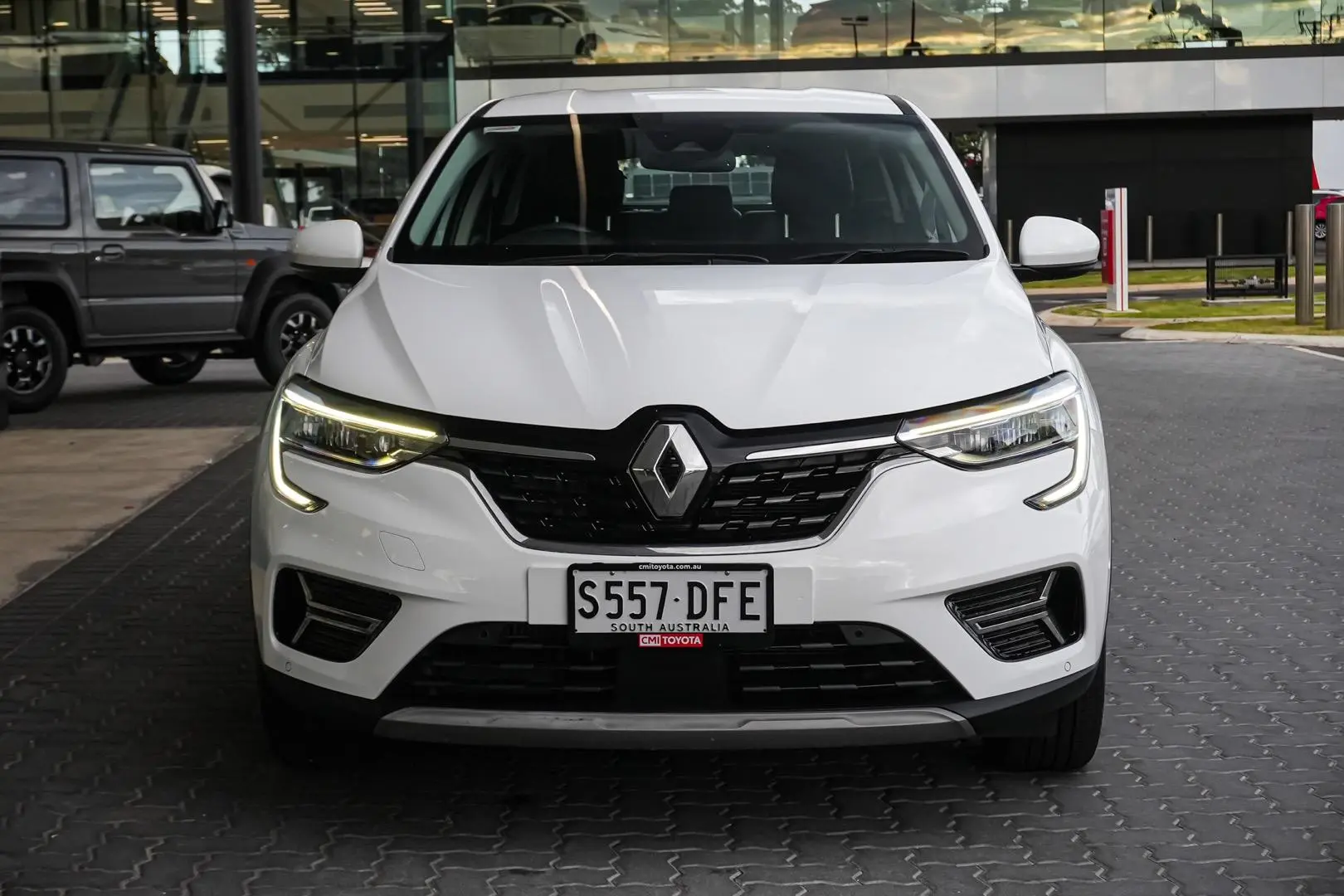 2023 Renault Arkana Gallery Image 5