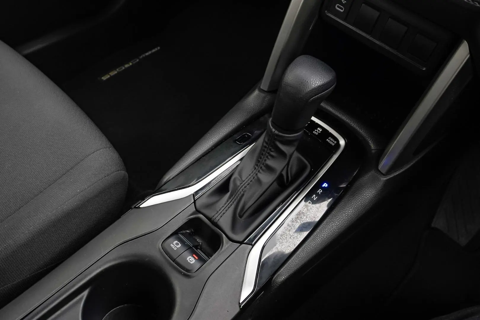 2025 Toyota Corolla Cross Gallery Image 18