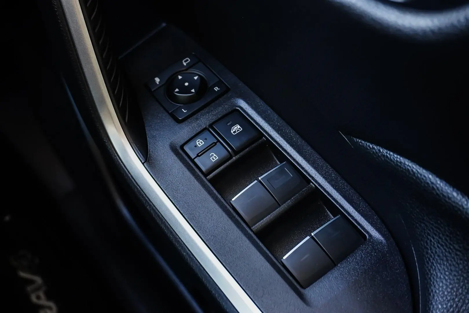 2024 Toyota RAV4 Gallery Image 21