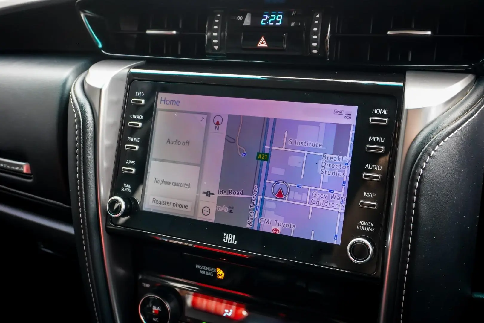 2022 Toyota Fortuner Gallery Image 22