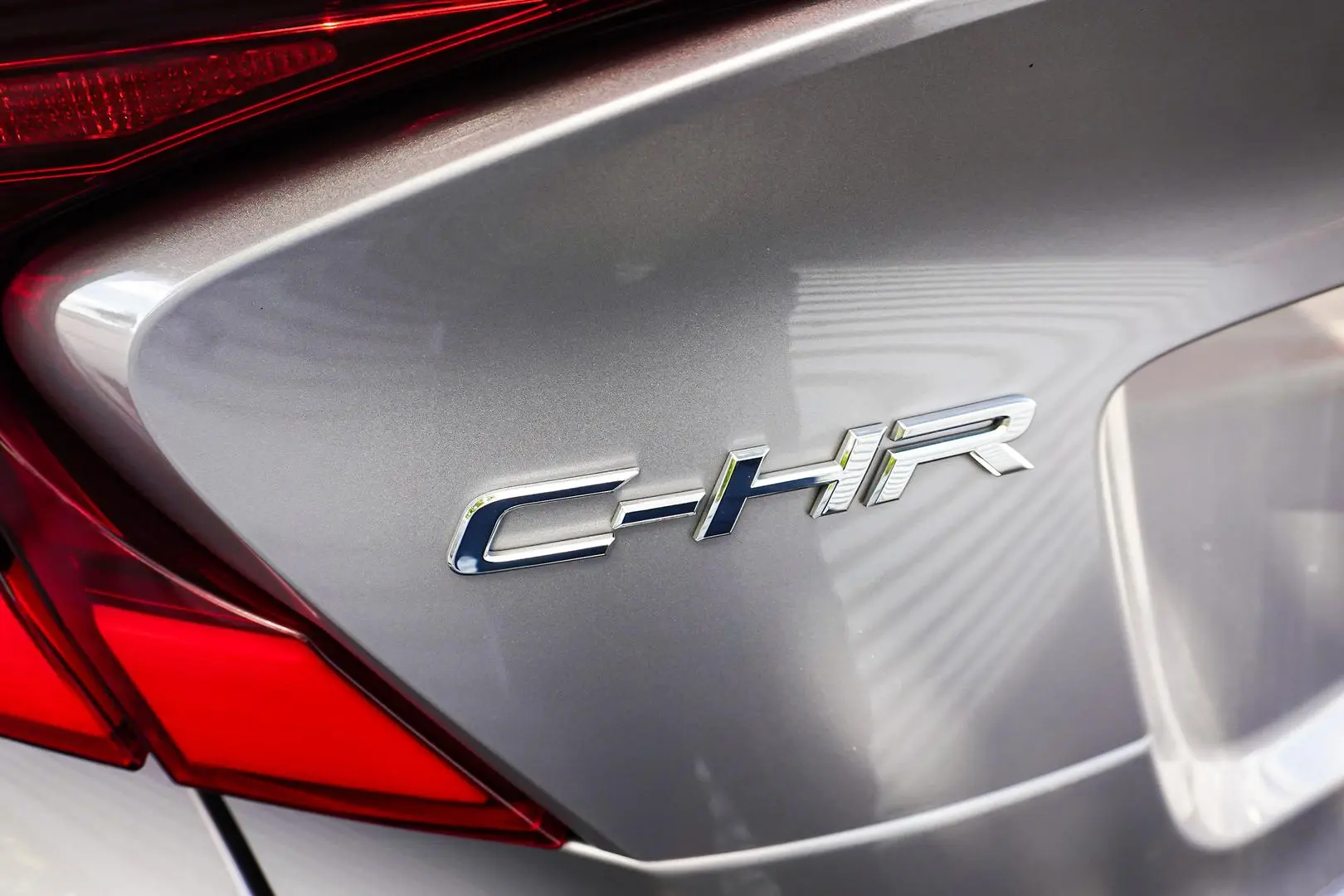 2023 Toyota C-HR Gallery Image 9