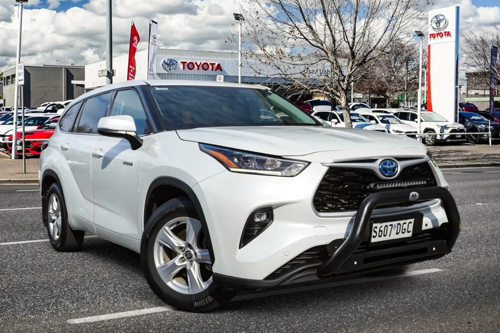2021 Toyota Kluger Image