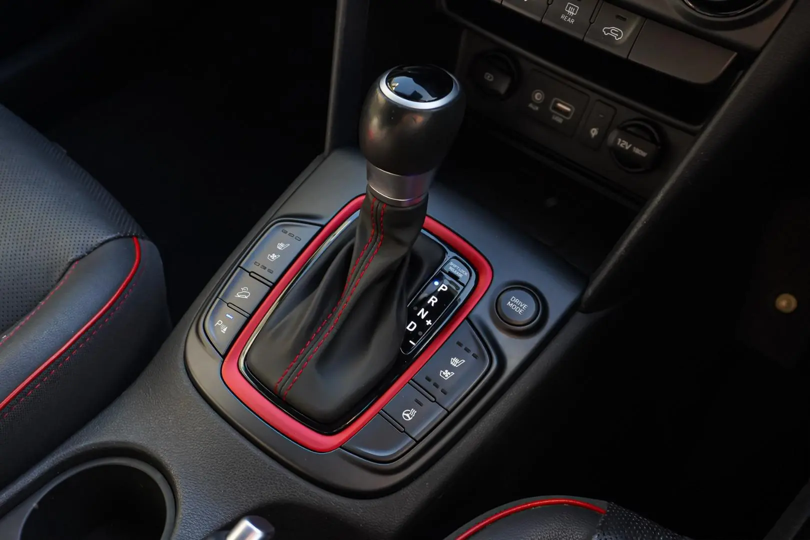2018 Hyundai Kona Gallery Image 17