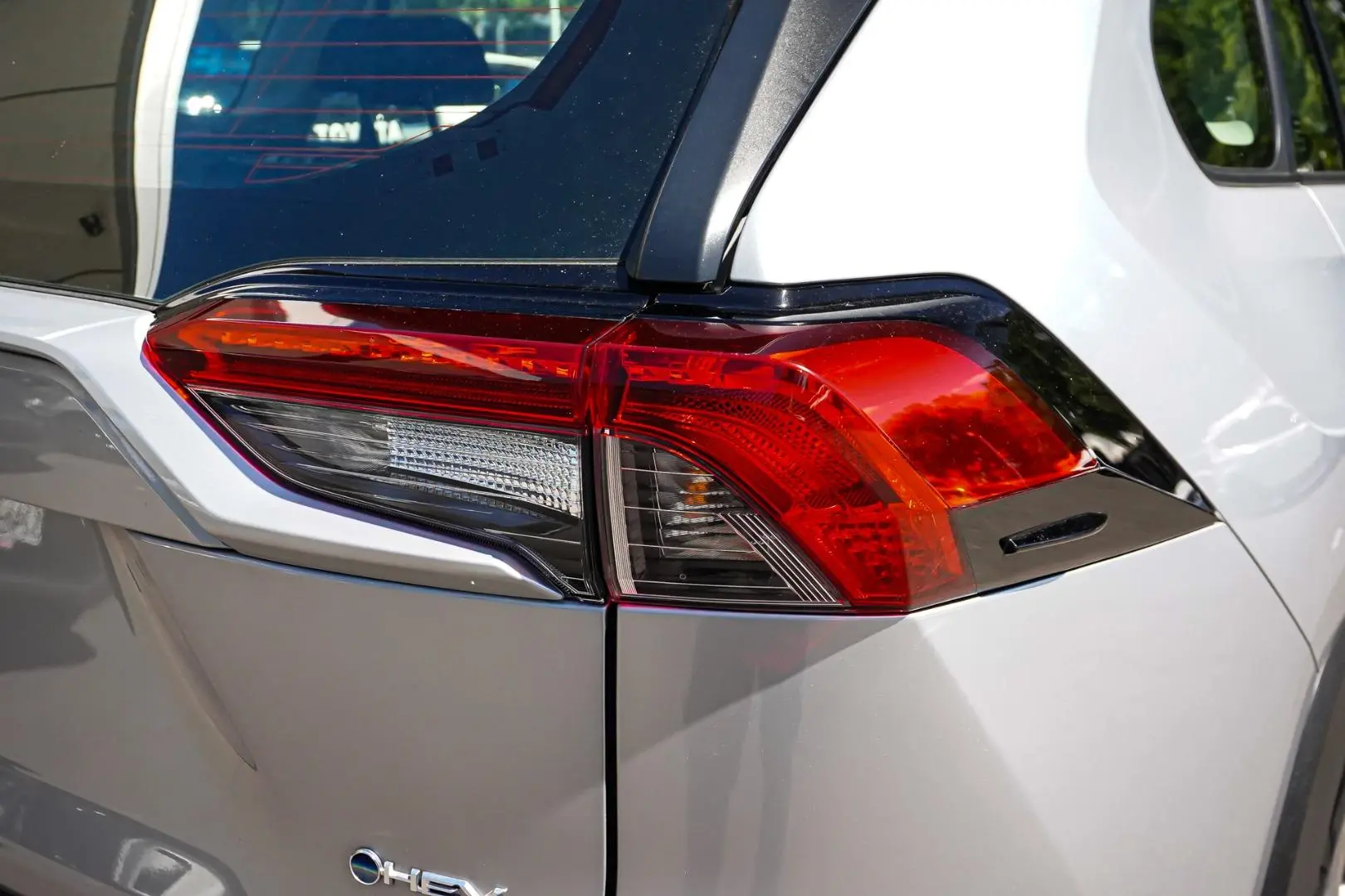 2024 Toyota RAV4 Gallery Image 13