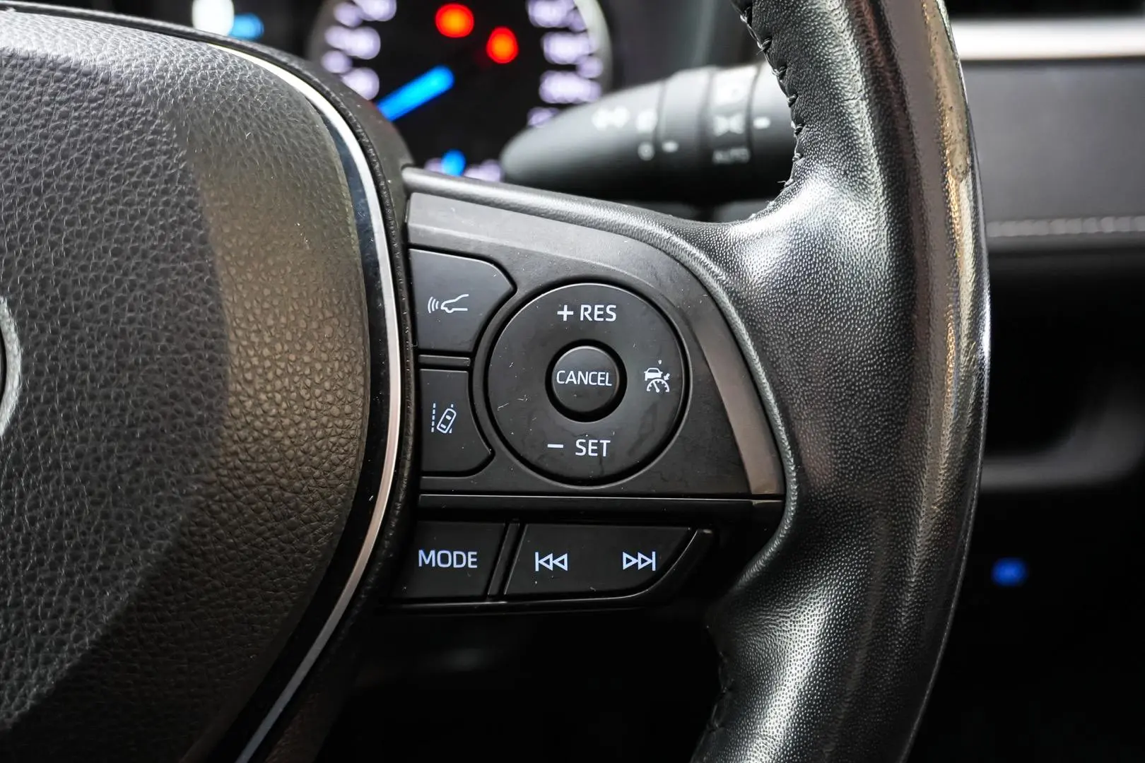 2022 Toyota RAV4 Gallery Image 21