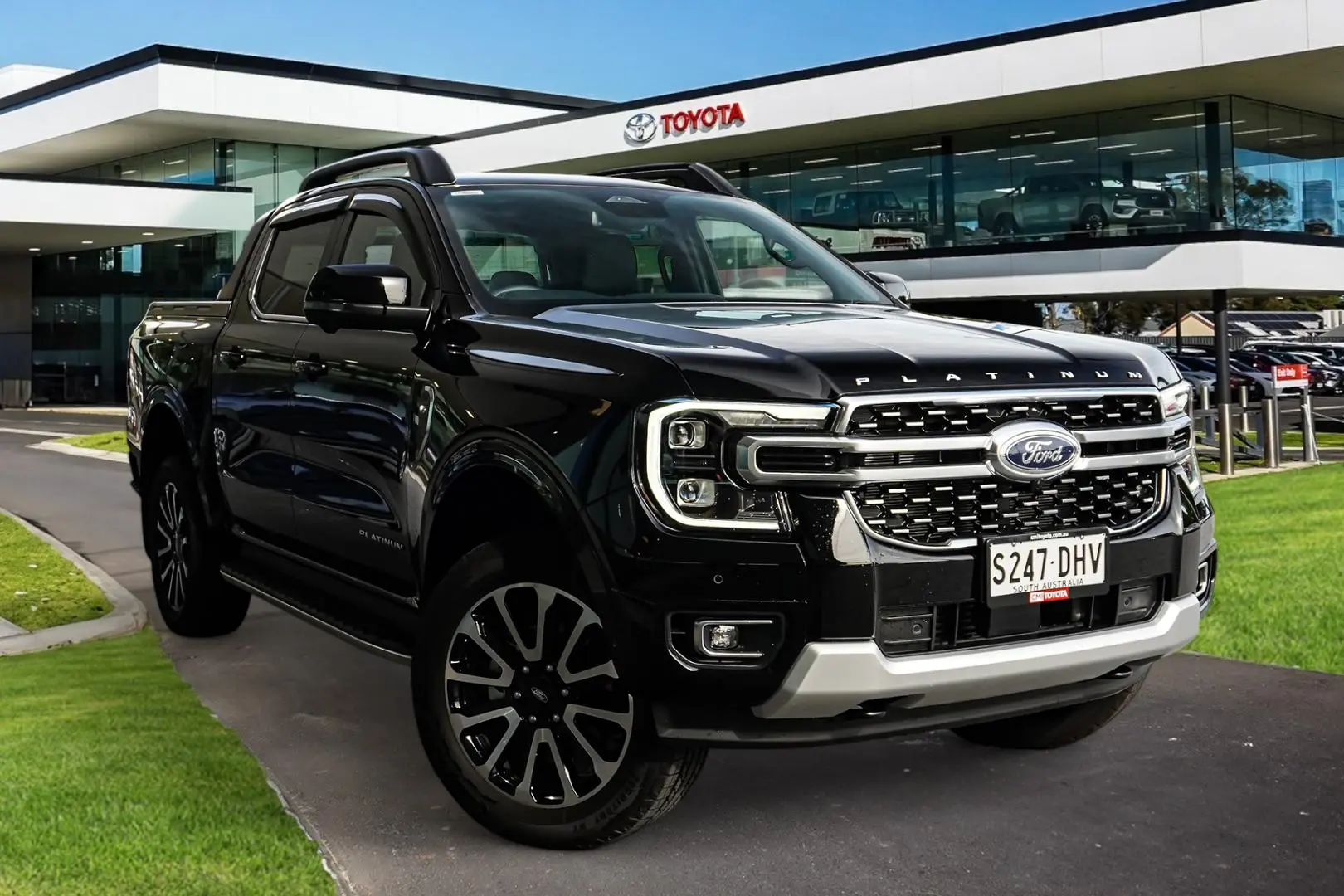 2024 Ford Ranger Gallery Image 1