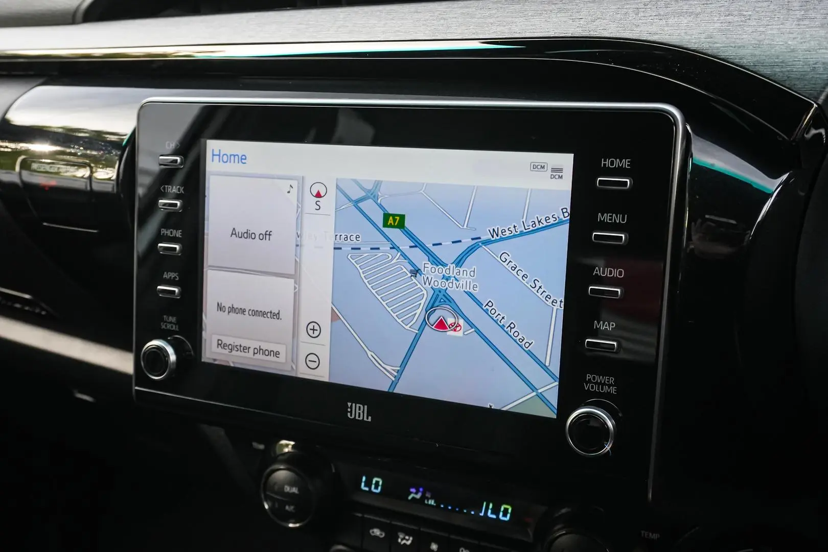 2024 Toyota Hilux Gallery Image 22