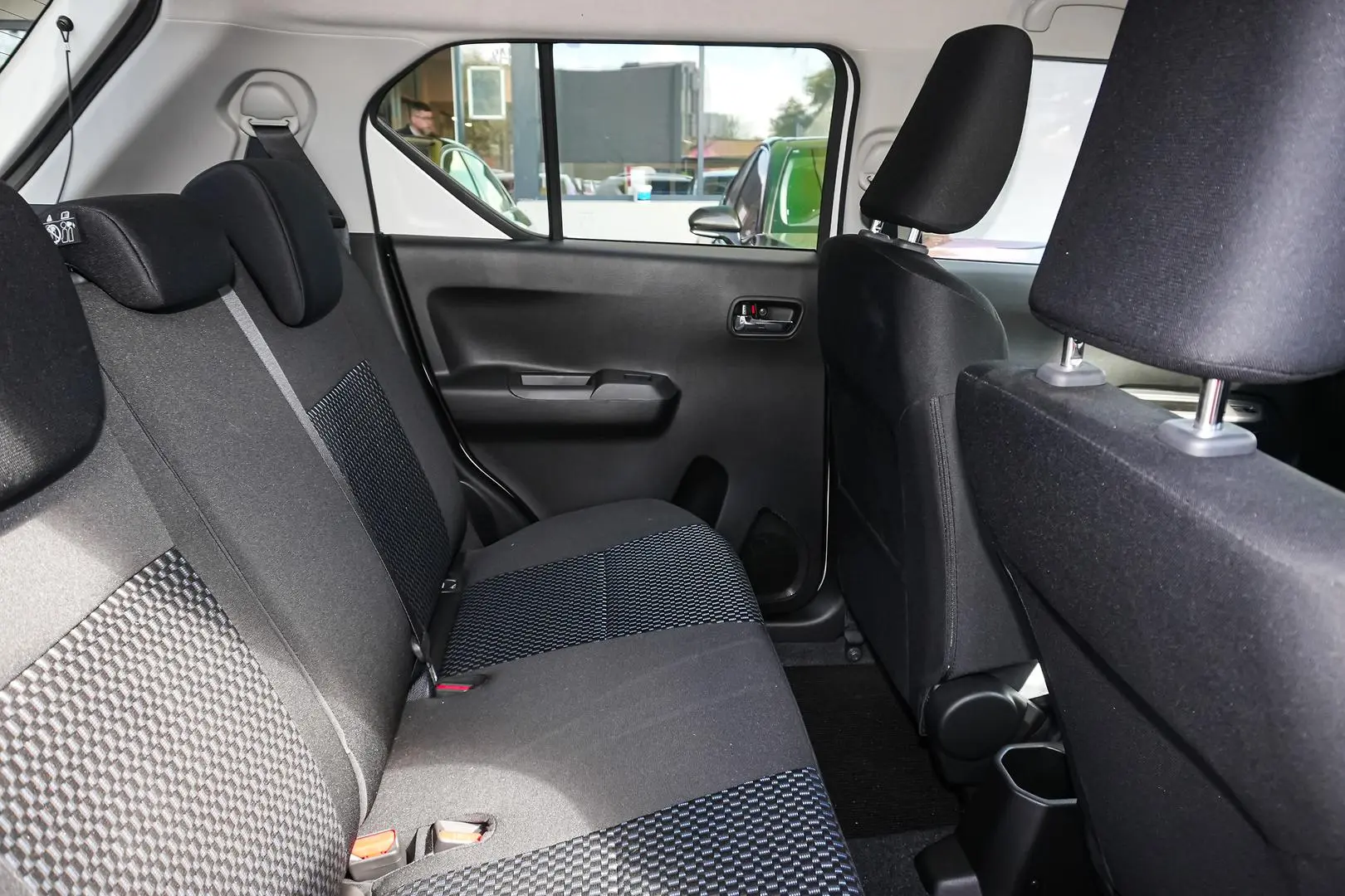 2024 Suzuki Ignis Gallery Image 9