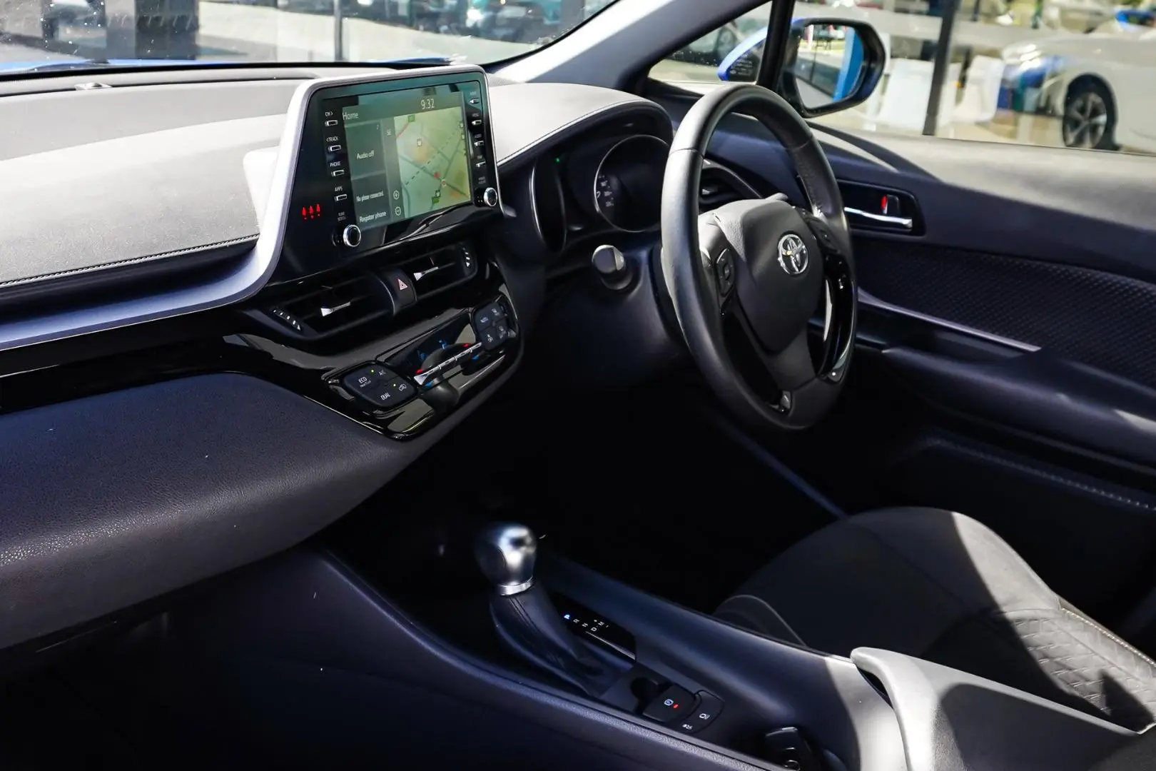 2023 Toyota C-HR Gallery Image 10