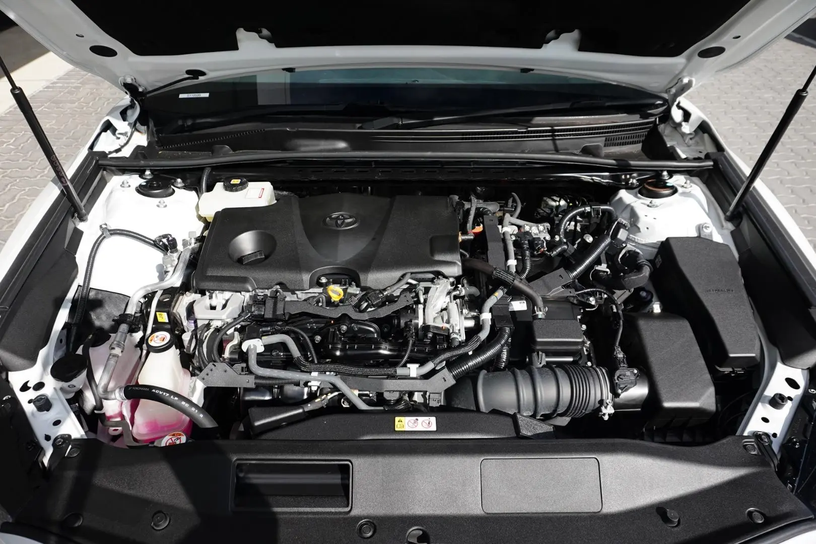 2019 Toyota Camry Gallery Image 25