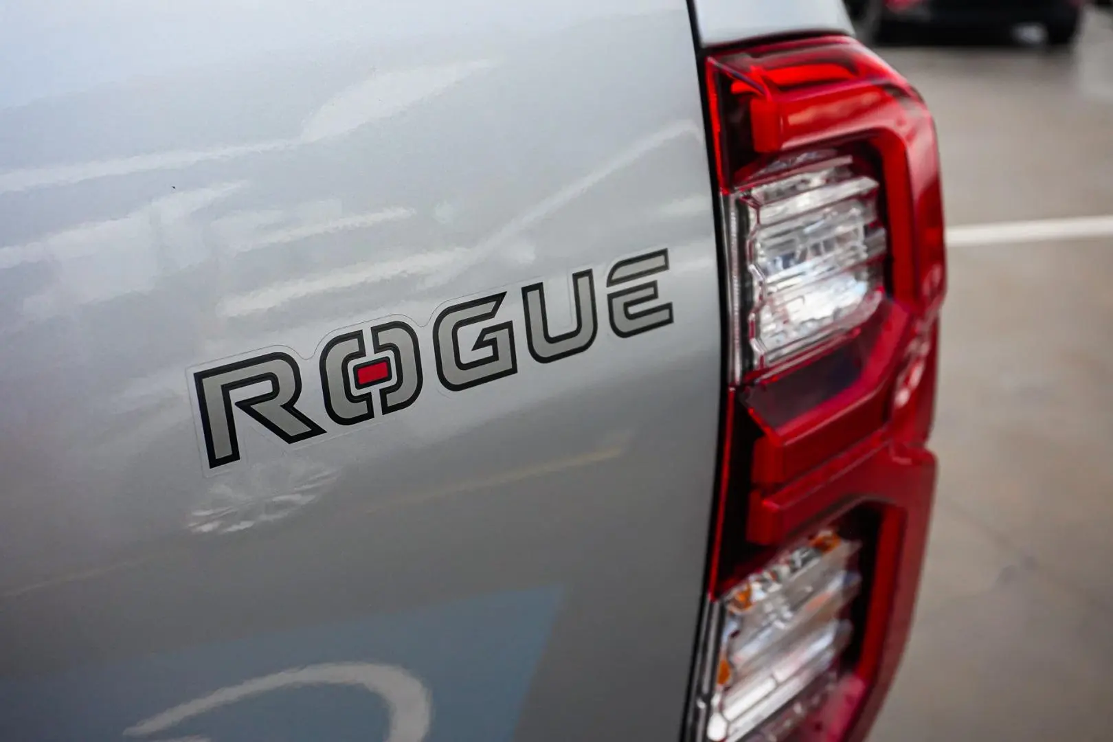 2024 Toyota Hilux Gallery Image 15