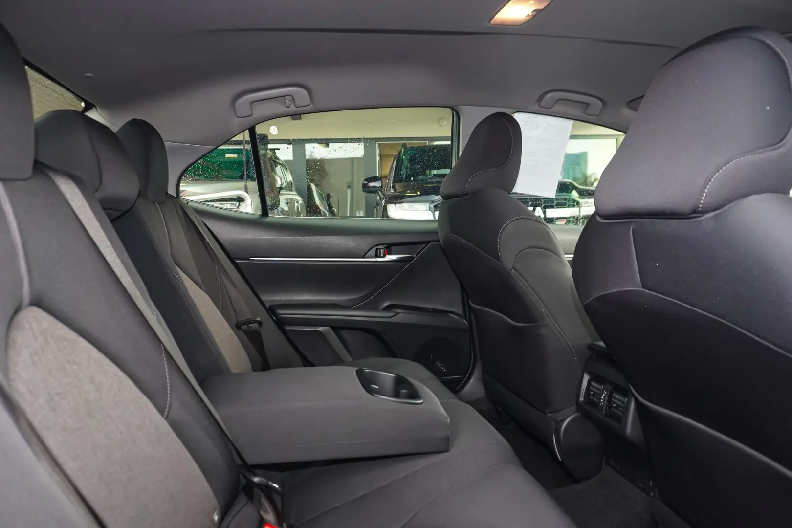 2022 Toyota Camry Gallery Image 8