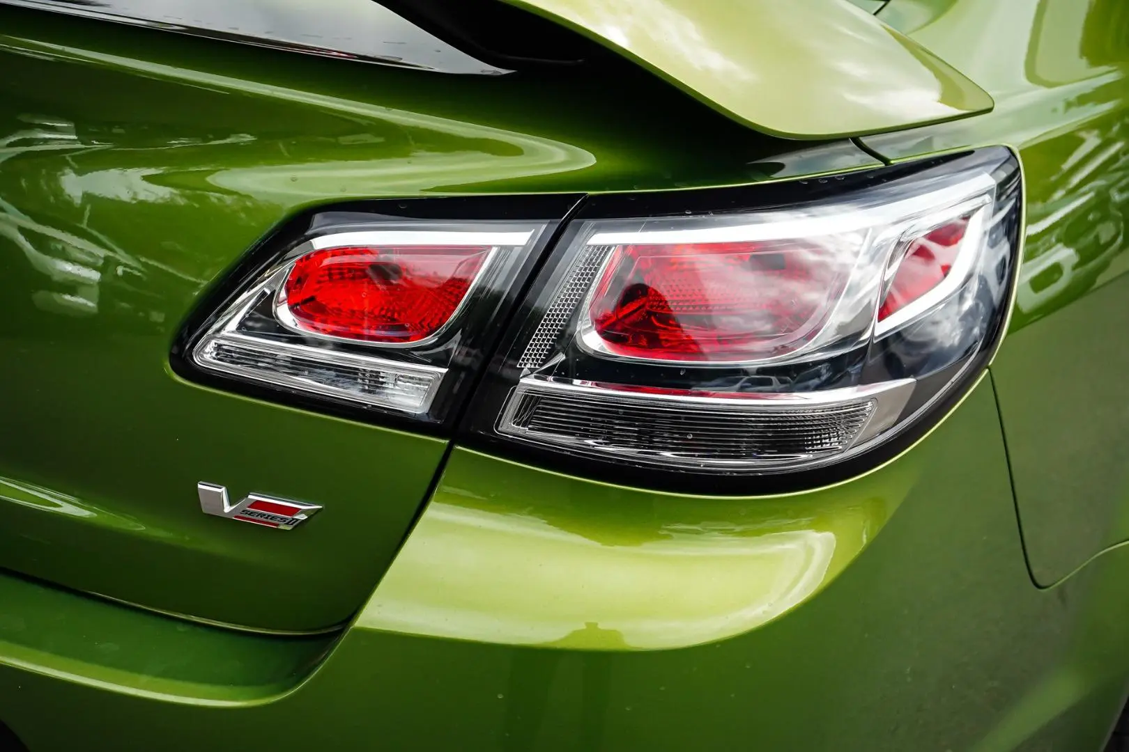 2016 Holden Commodore Gallery Image 15