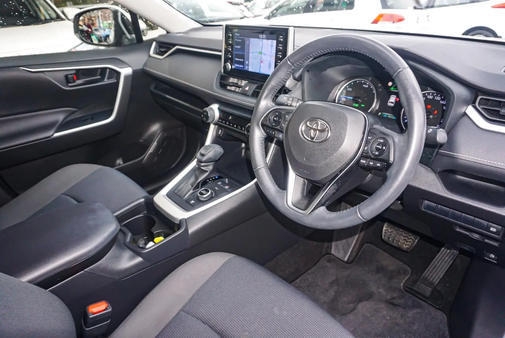 2021 Toyota RAV4 Gallery Image 6