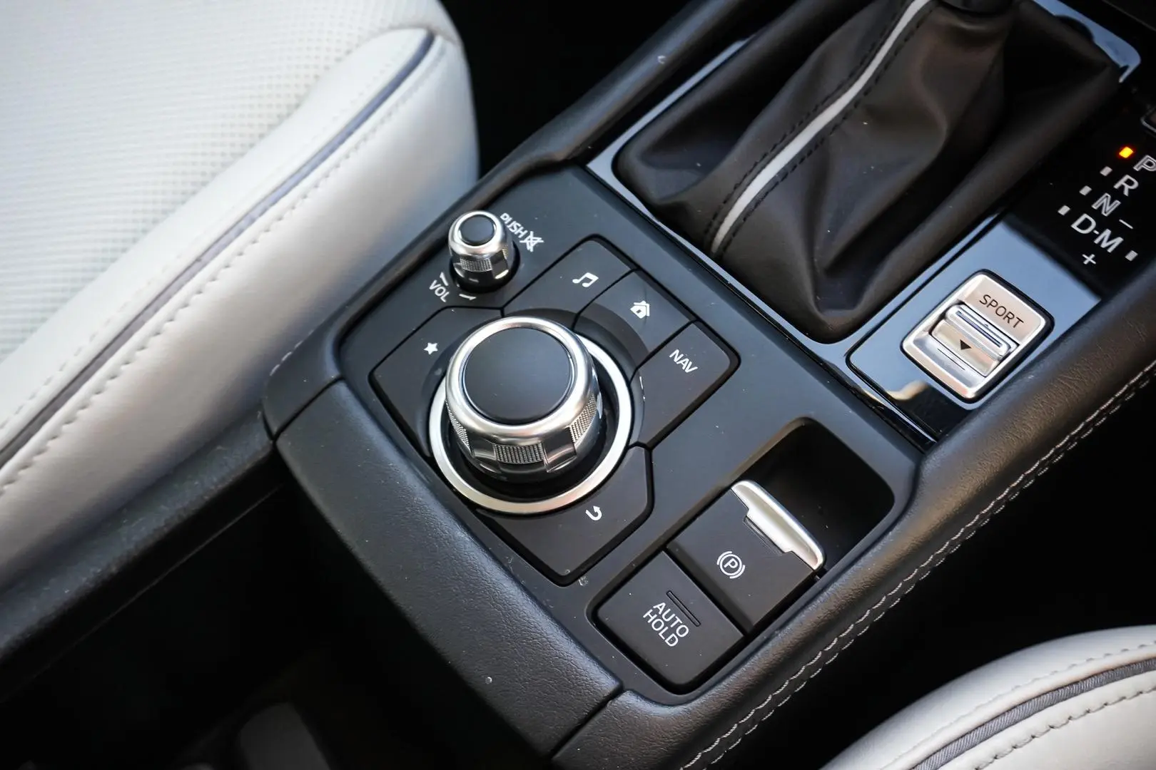 2018 Mazda CX-3 Gallery Image 20