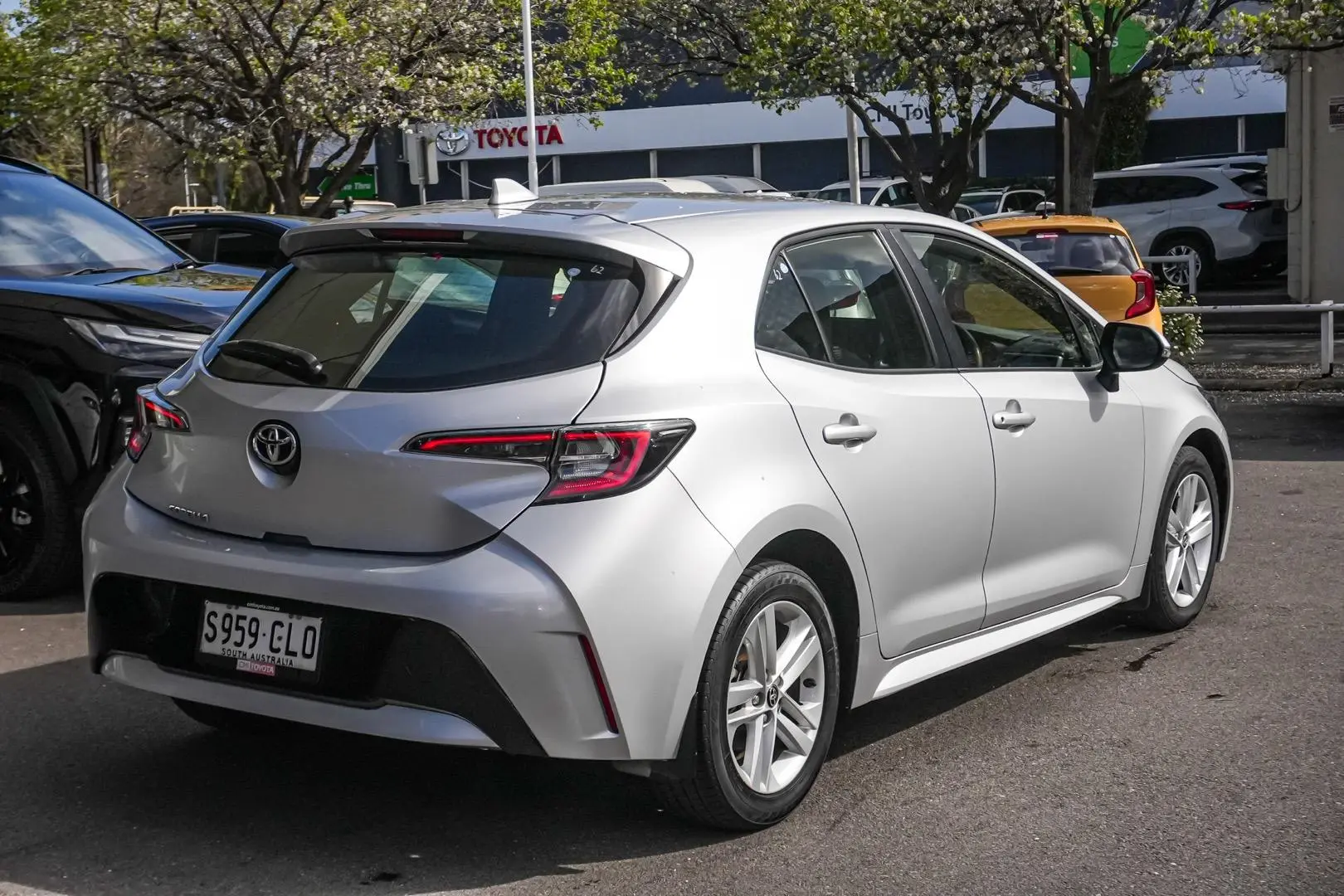 2021 Toyota Corolla Gallery Image 3