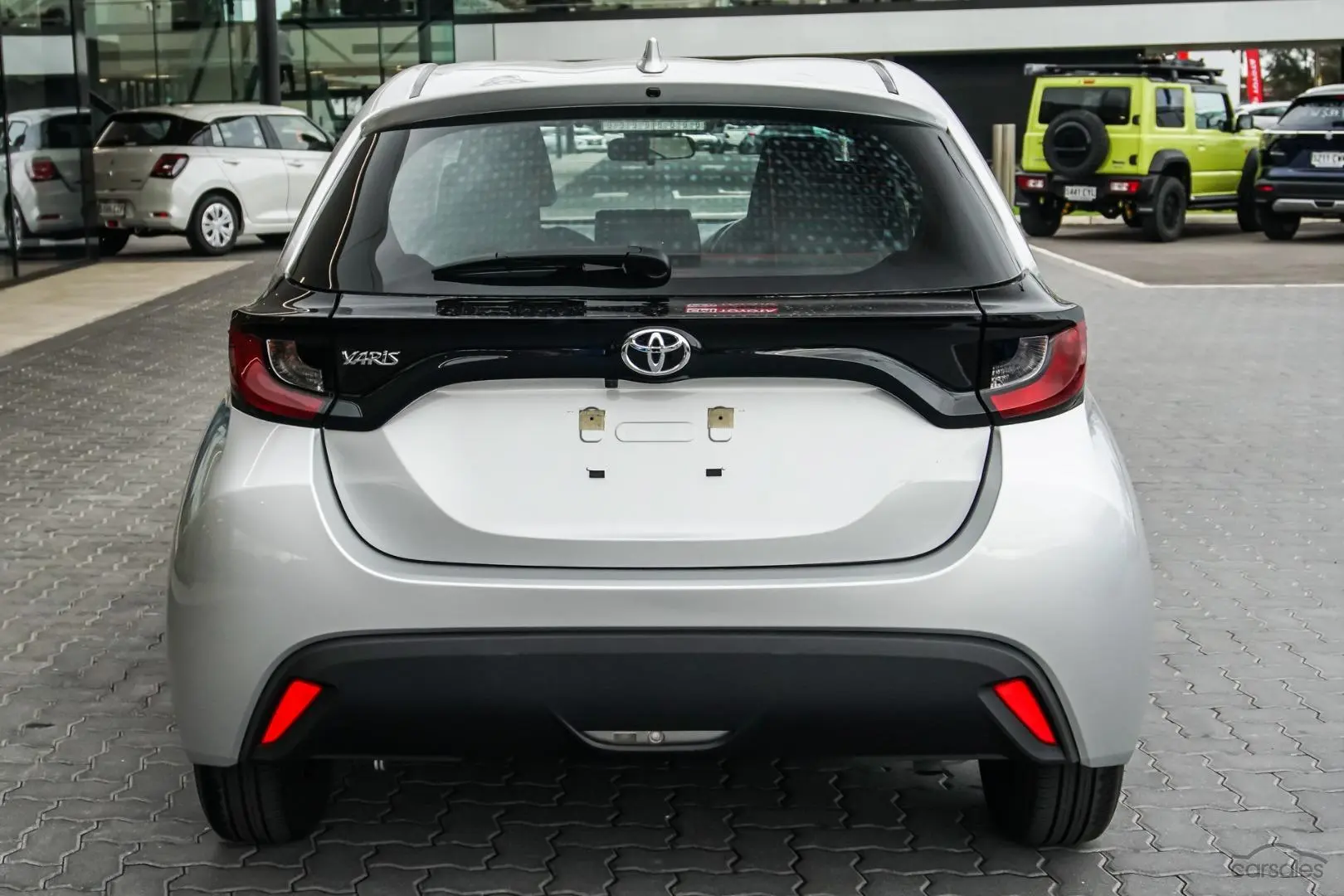 2022 Toyota Yaris Image 5