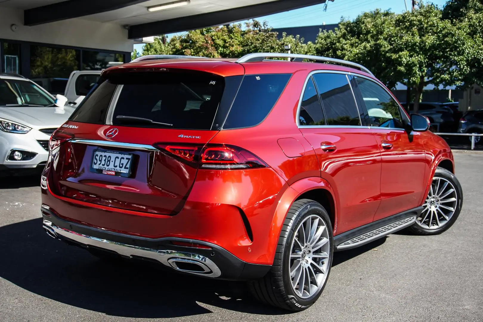 2019 Mercedes-Benz Gle-Class Gallery Image 2