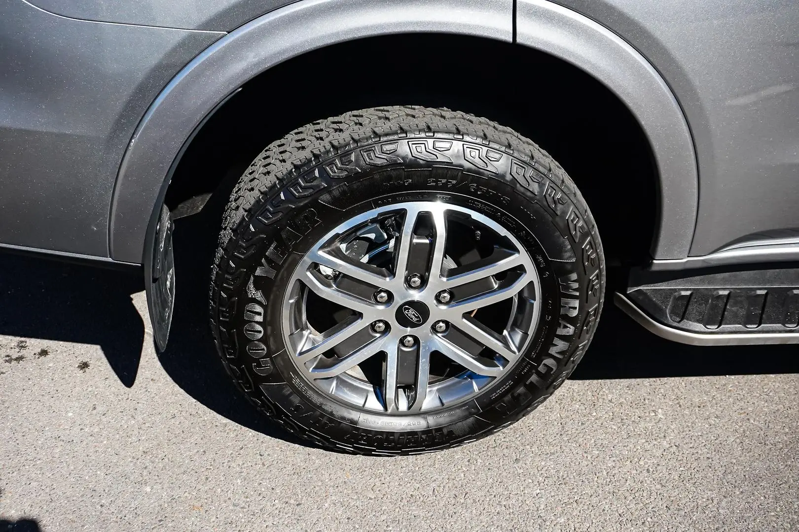 2024 Ford Everest Gallery Image 19