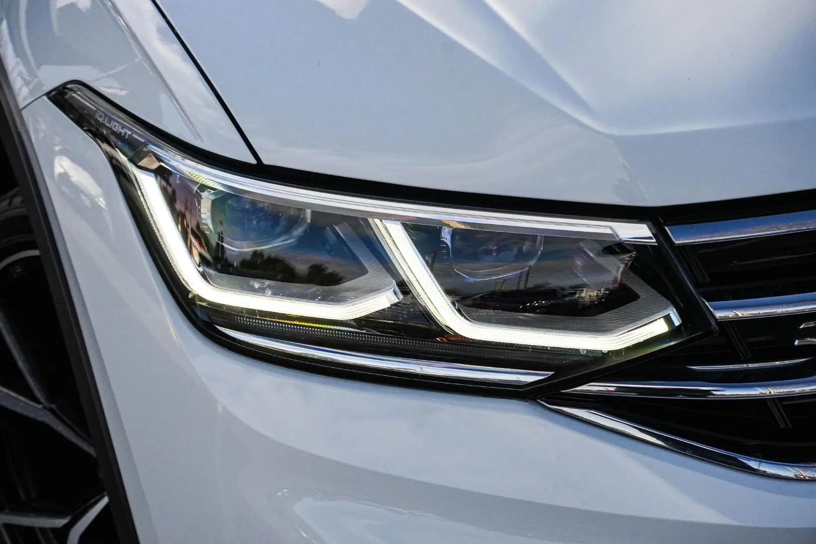 2022 Volkswagen Tiguan Gallery Image 12