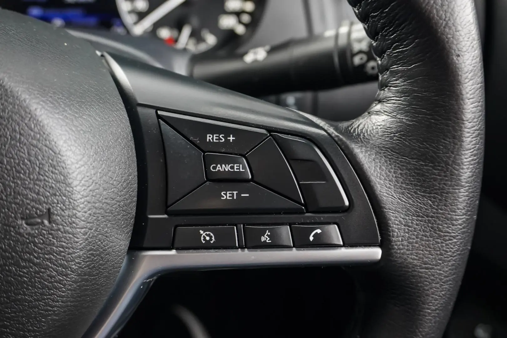 2022 Nissan Navara Gallery Image 23