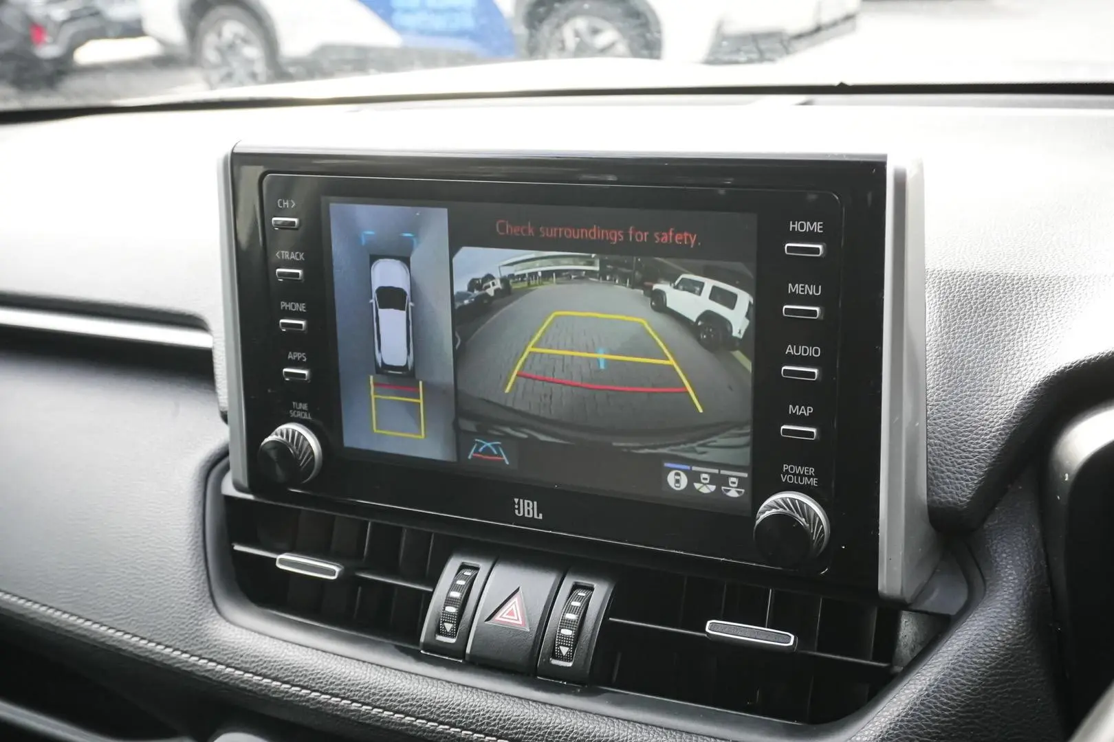 2021 Toyota RAV4 Gallery Image 23