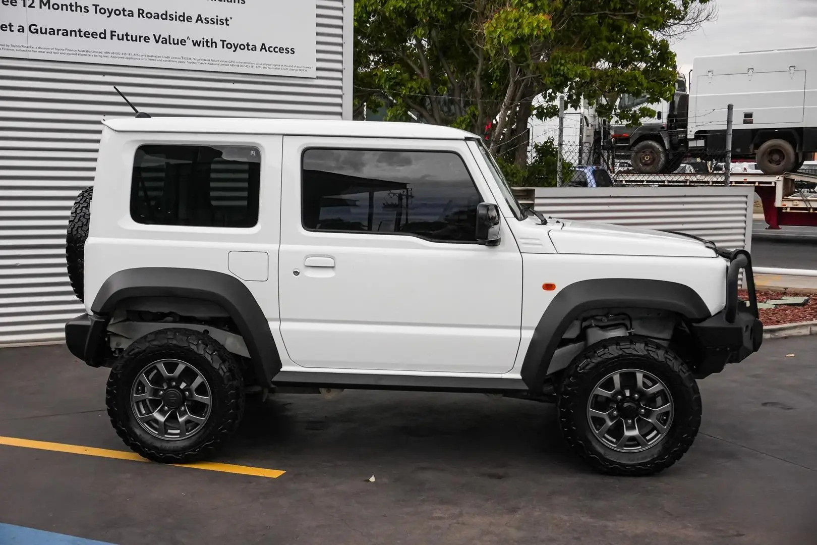 2021 Suzuki Jimny Gallery Image 4