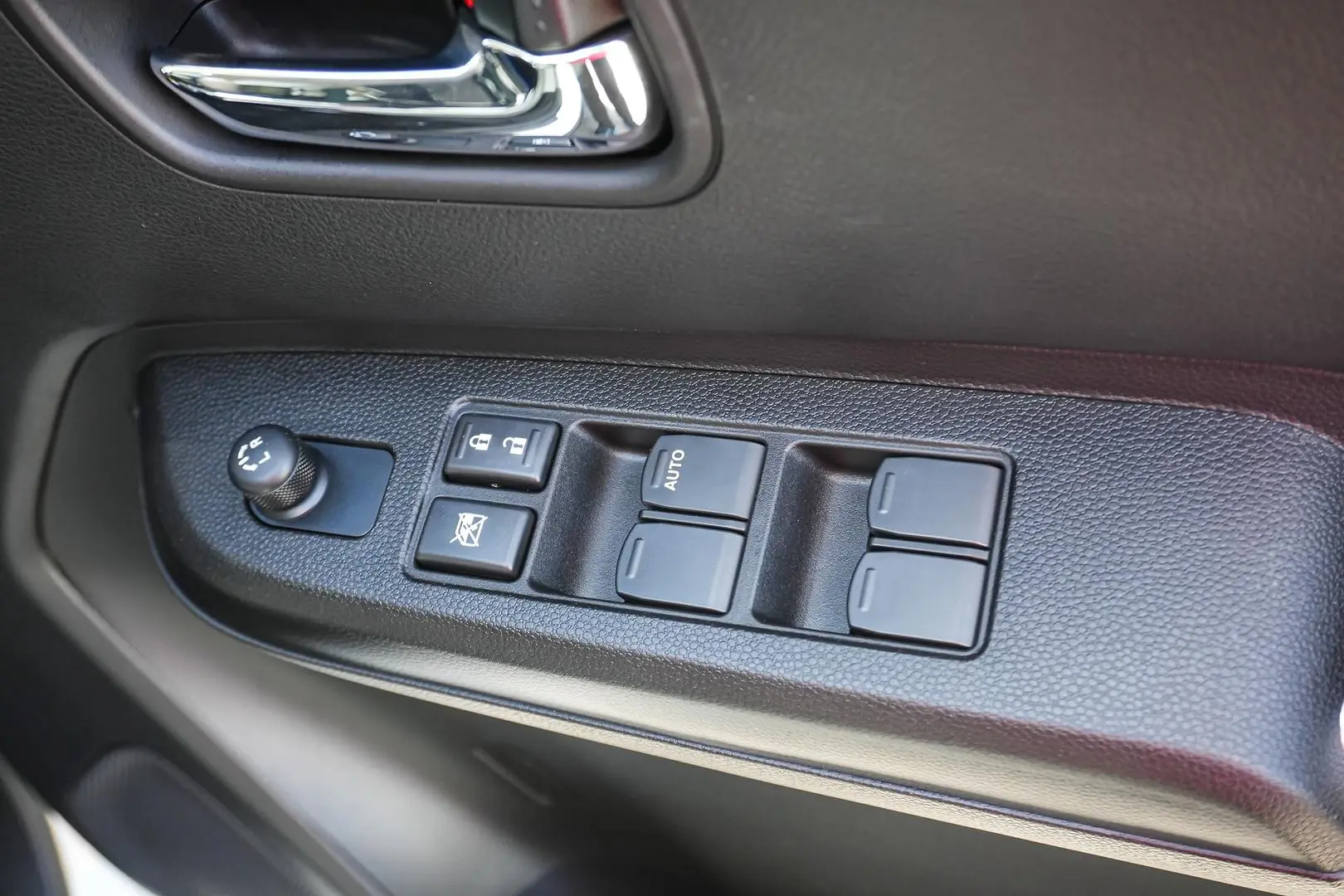 2024 Suzuki Ignis Gallery Image 18